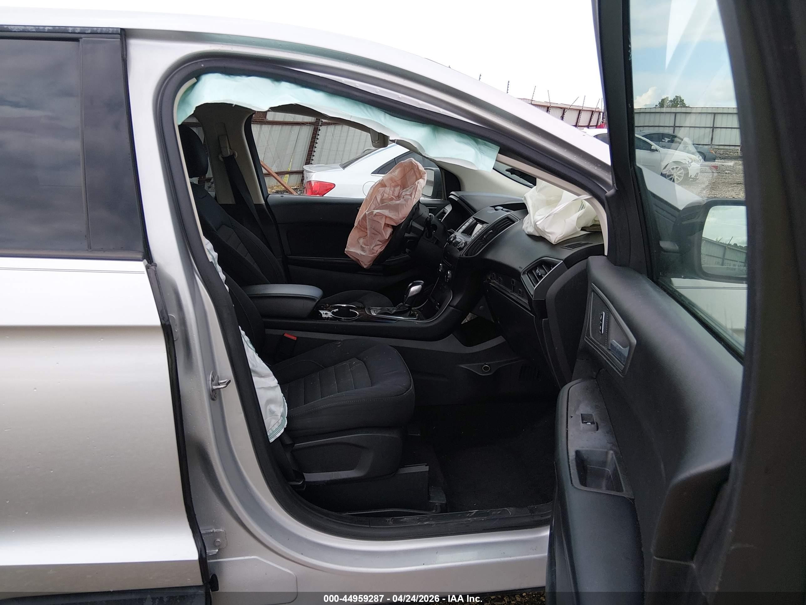 2015 Ford Edge Se Silver vin: 2FMTK3G96FBB43535