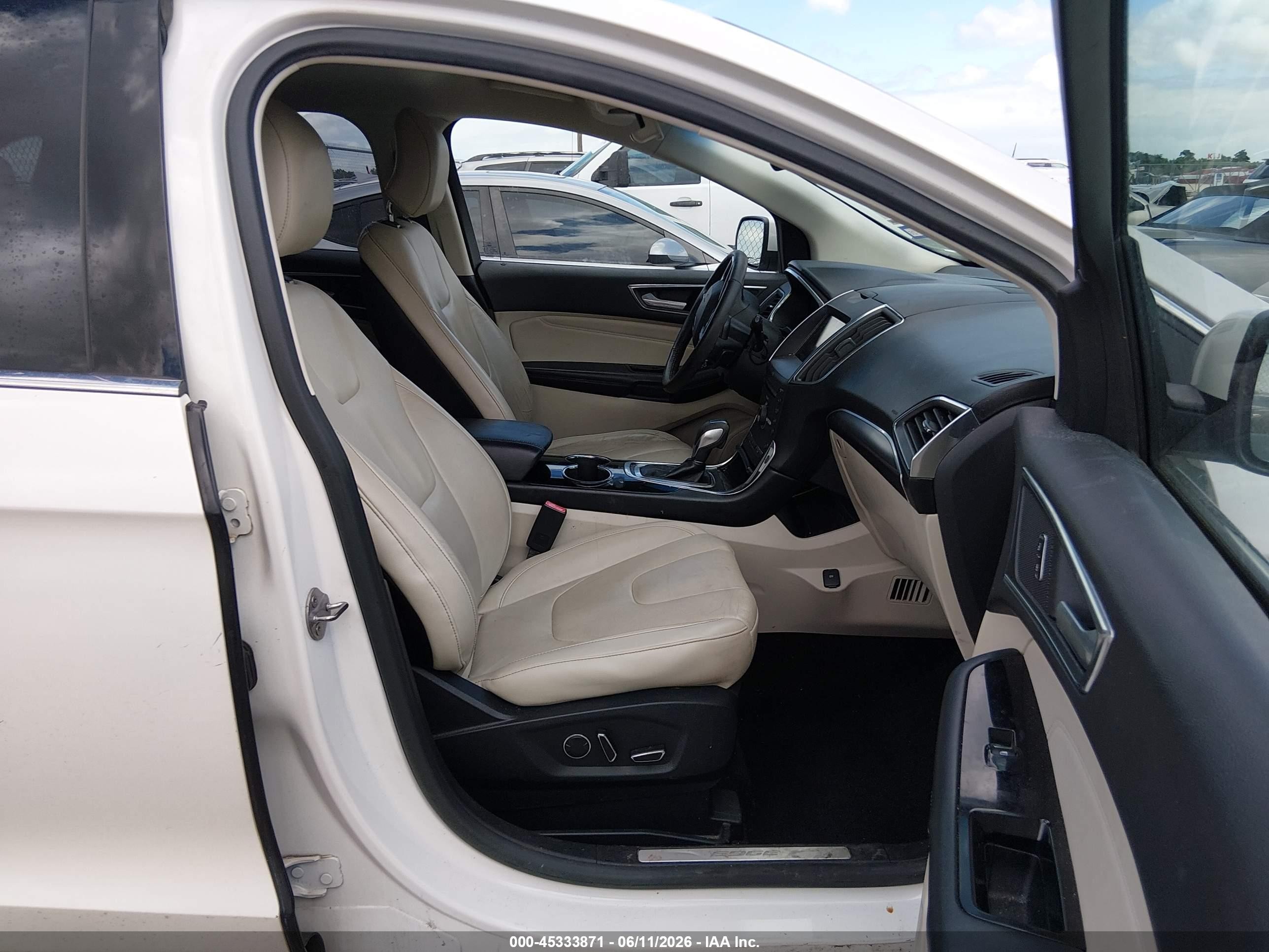 2015 Ford Edge Titanium White vin: 2FMTK3K82FBC26300