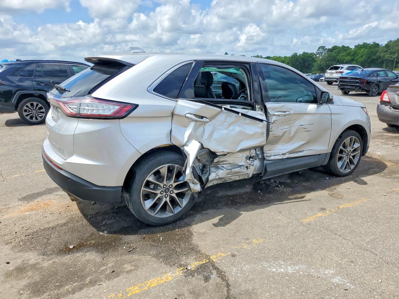 2015 Ford Edge Titanium Silver vin: 2FMTK3K95FBC37302