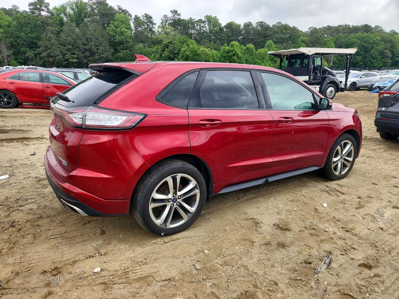 2015 Ford Edge Red vin: 2FMTK4AP2FBB58434