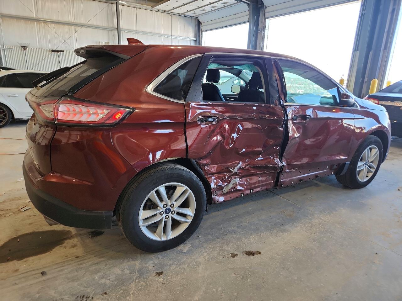 2015 Ford Edge Burgundy vin: 2FMTK4J84FBB92268