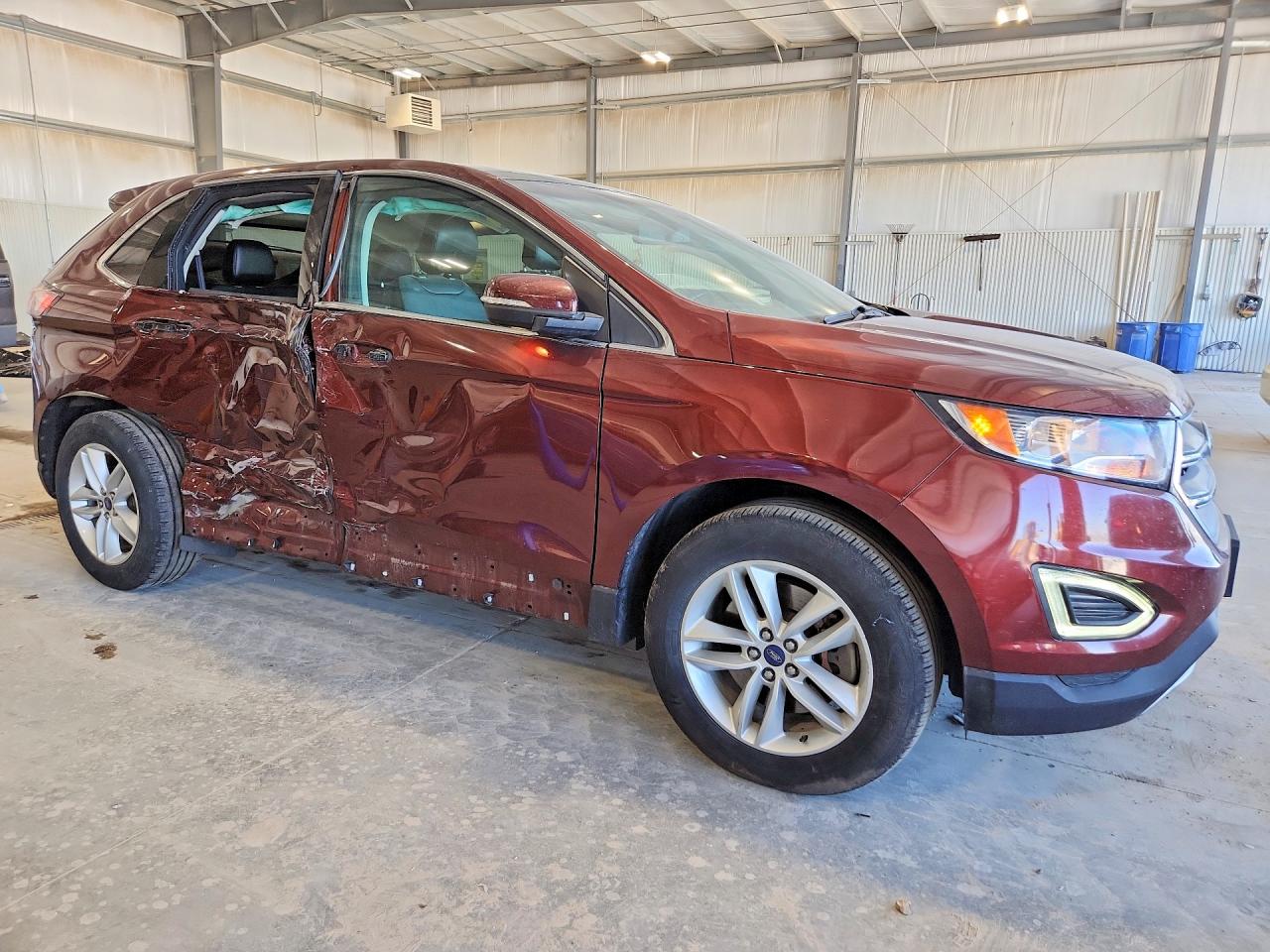 2015 Ford Edge Burgundy vin: 2FMTK4J84FBB92268