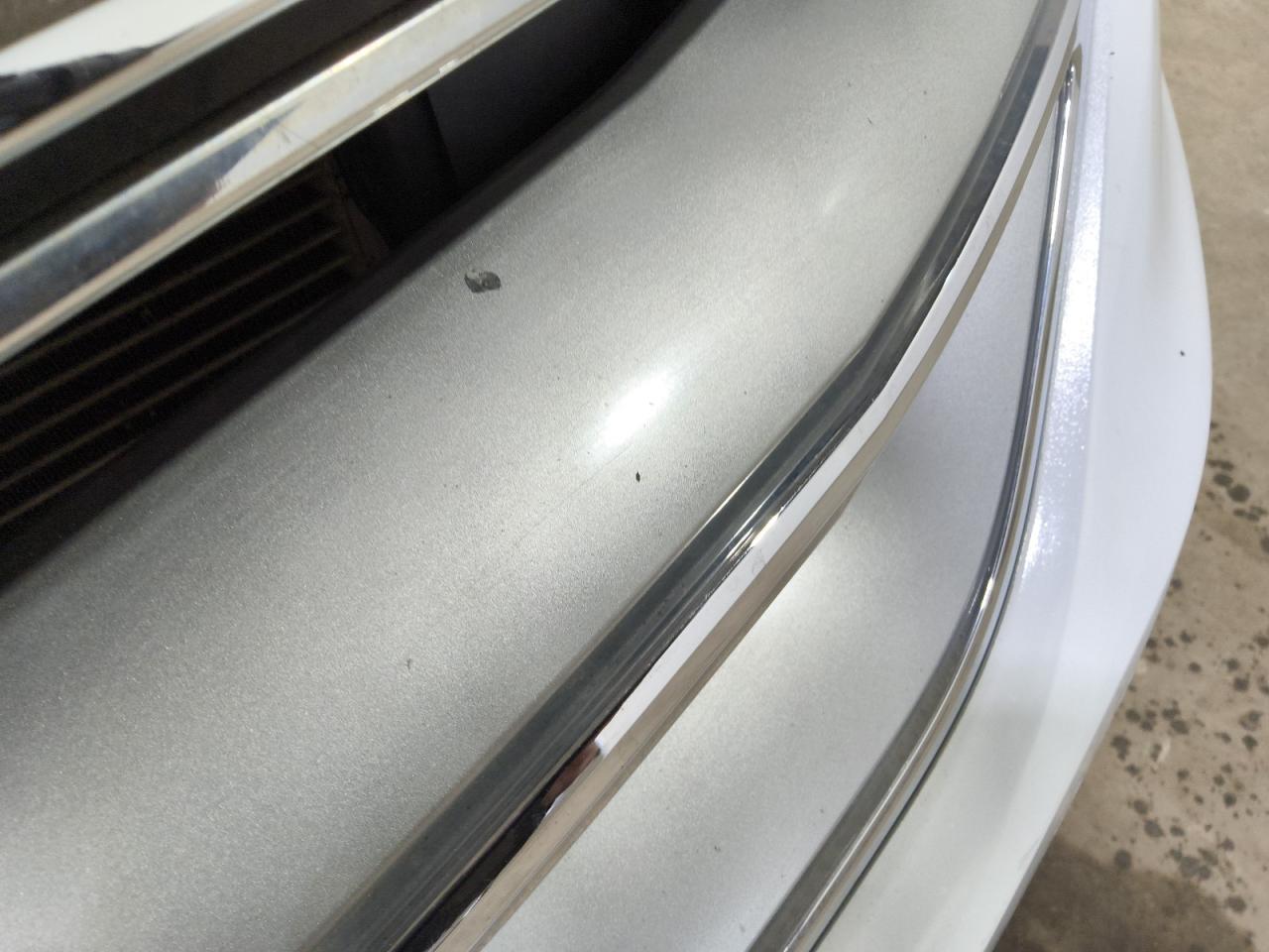 2015 Ford Edge Sel White vin: 2FMTK4J89FBC18508 Damage: Grille, Chipped, 2