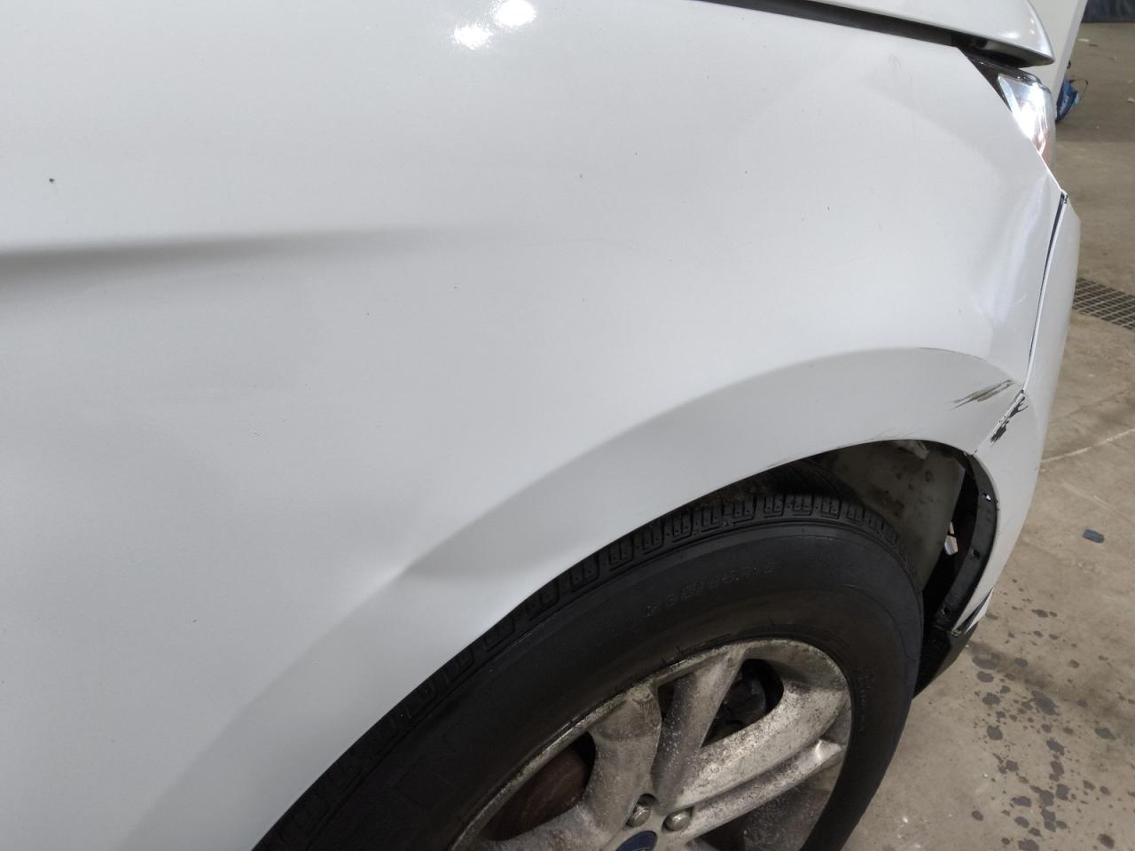 2015 Ford Edge Sel White vin: 2FMTK4J89FBC18508 Damage: Right Front Fender, Dent(S) W/ Paint Dmg, 3 To 4 Inches