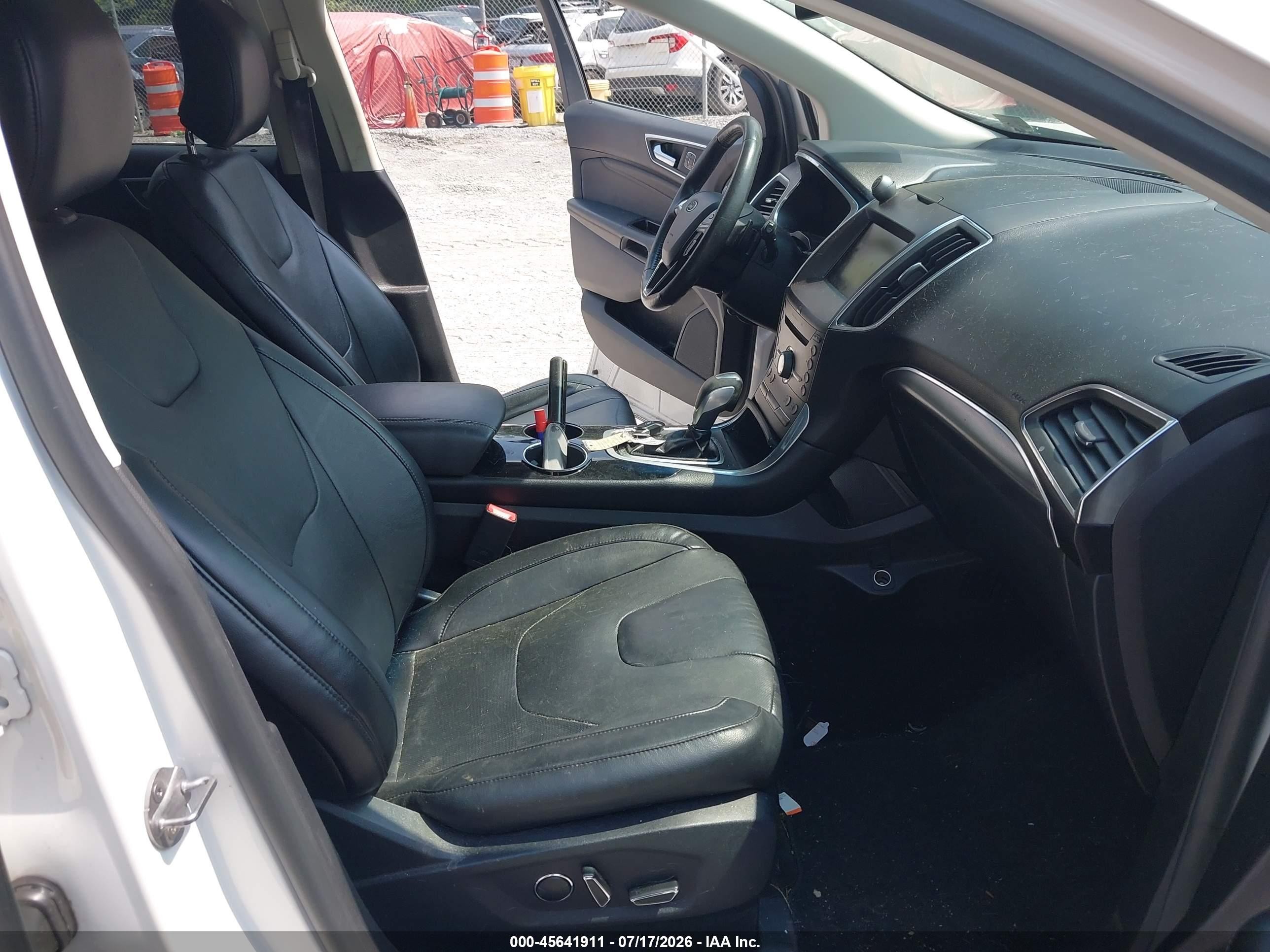 2015 Ford Edge Titanium White vin: 2FMTK4K86FBB41577