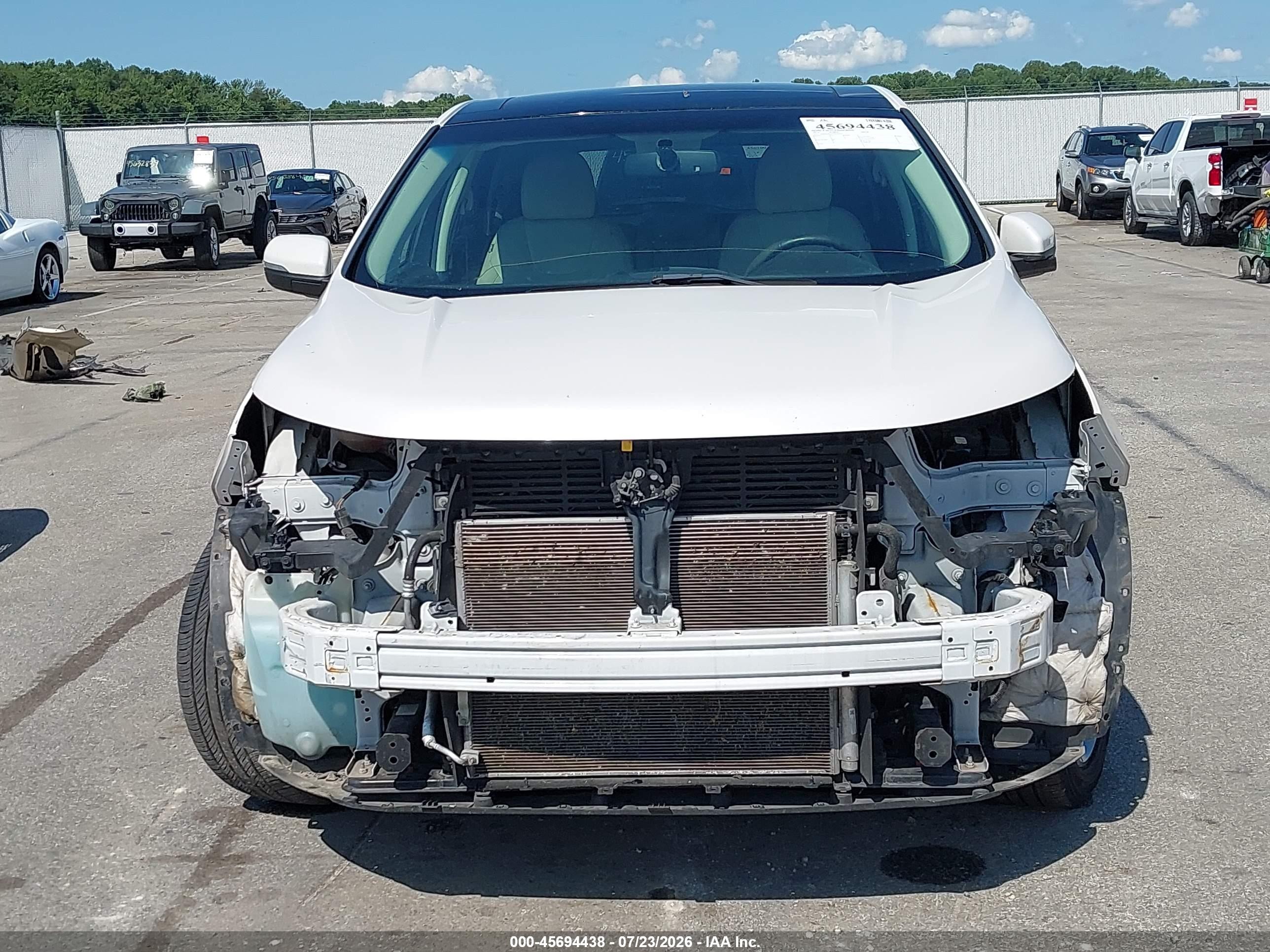 2015 Ford Edge Titanium White vin: 2FMTK4K8XFBC02929