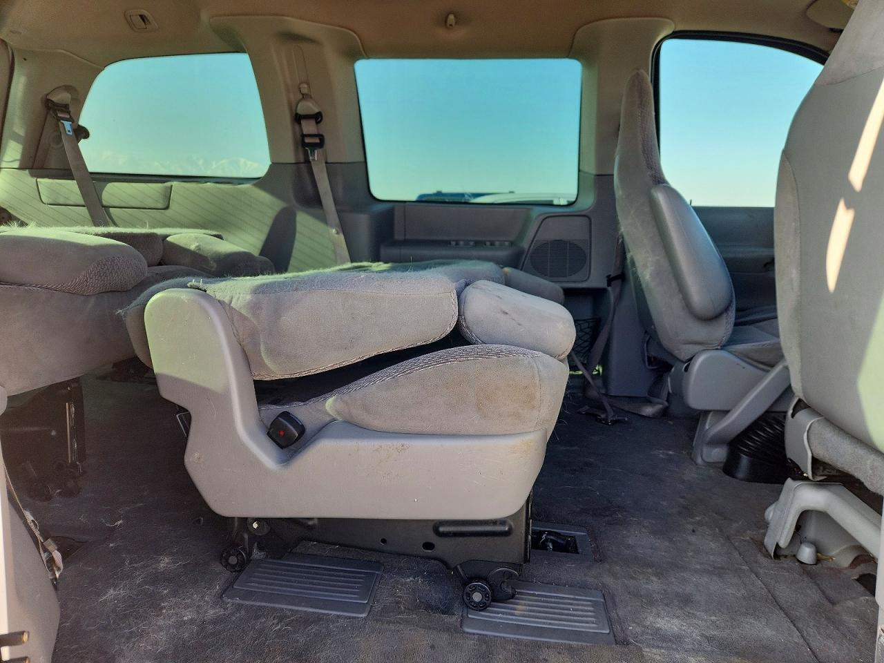 2001 Ford Windstar Lx White vin: 2FMZA50421BA40340