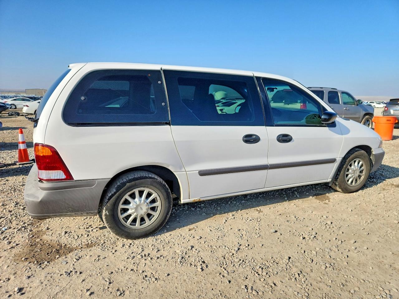 2001 Ford Windstar Lx White vin: 2FMZA50421BA40340