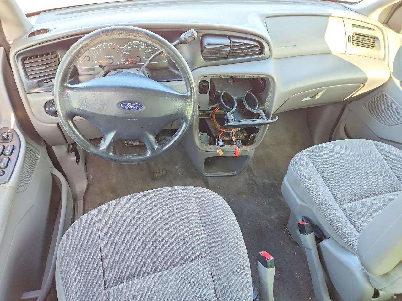 2001 Ford Windstar Lx White vin: 2FMZA50421BA40340