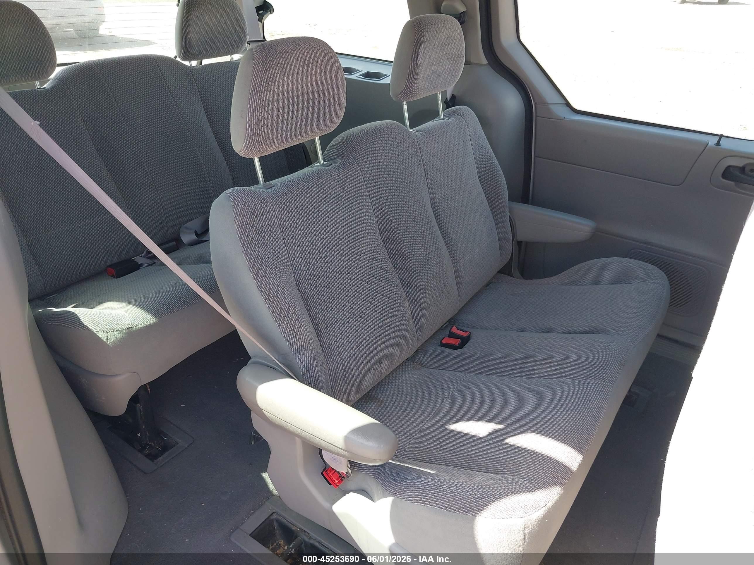 2002 Ford Windstar Lx Silver vin: 2FMZA50452BA03705