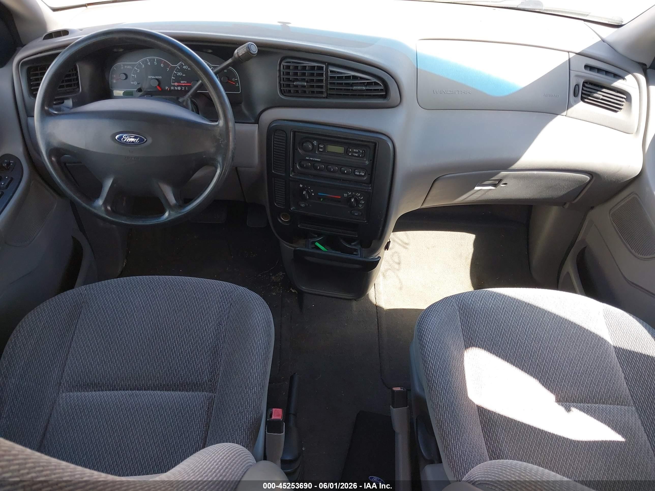2002 Ford Windstar Lx Silver vin: 2FMZA50452BA03705