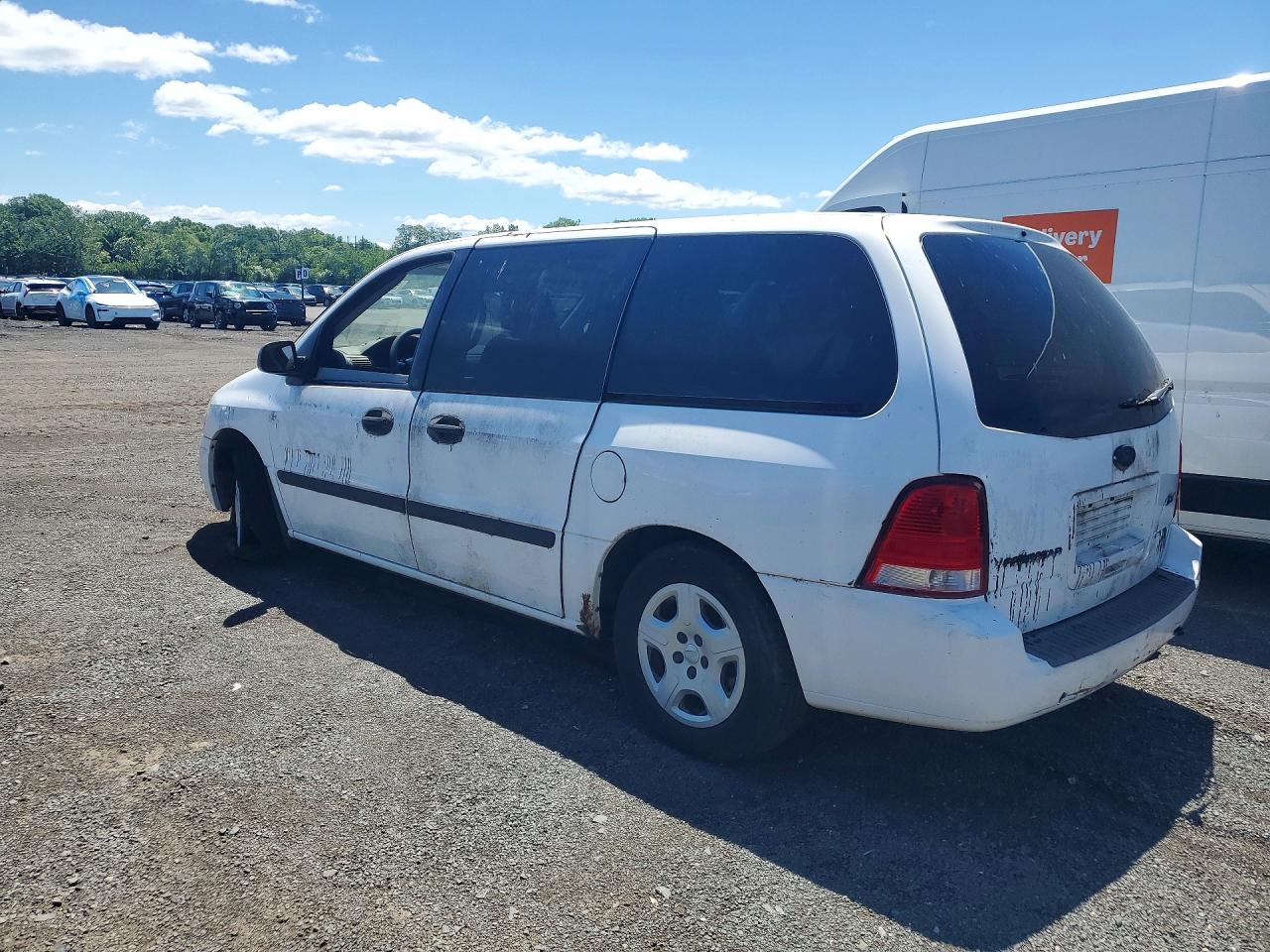 2005 Ford Freestar S White vin: 2FMZA50655BA90589