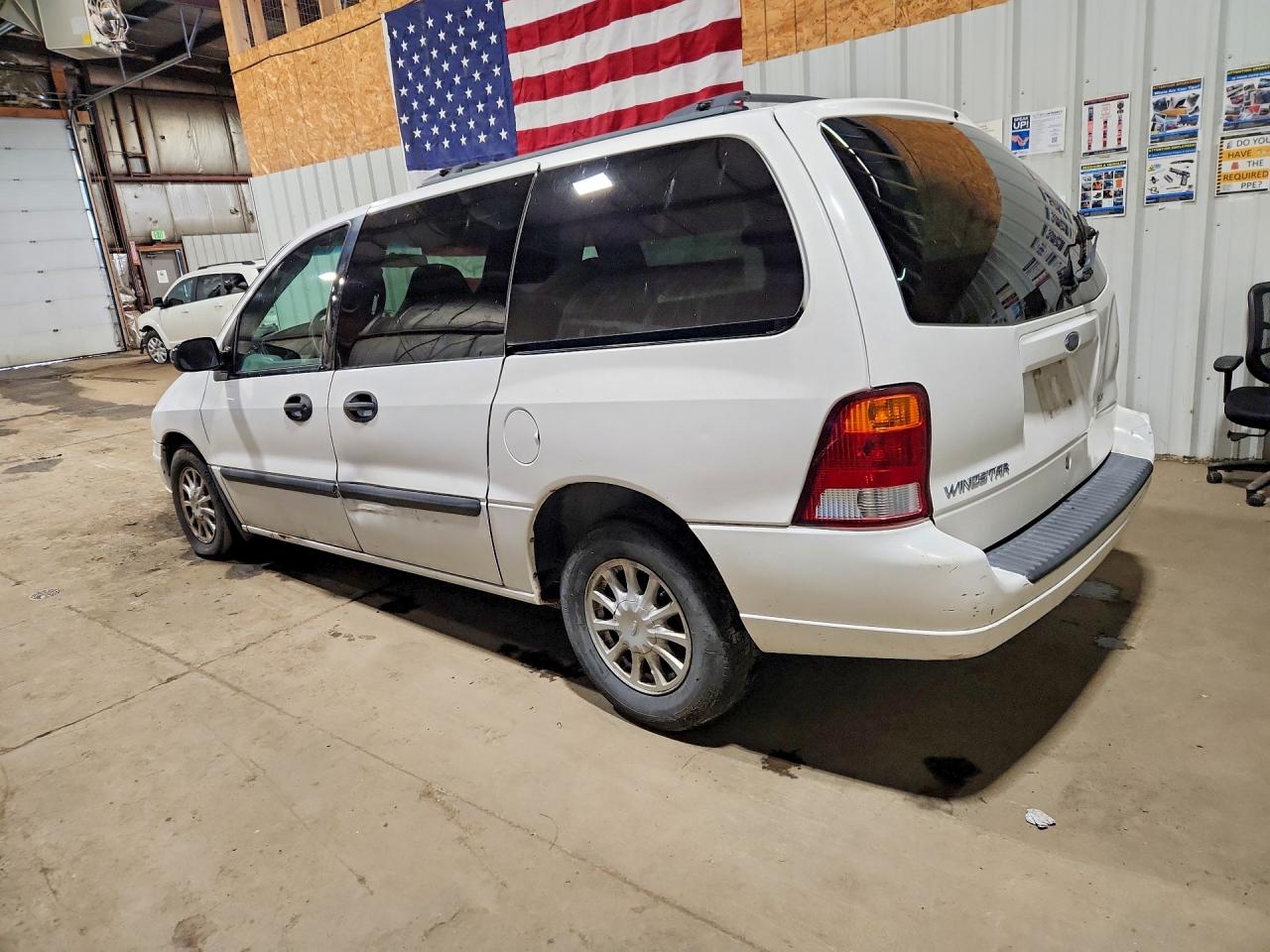 2002 Ford Windstar Lx White vin: 2FMZA51432BB21234