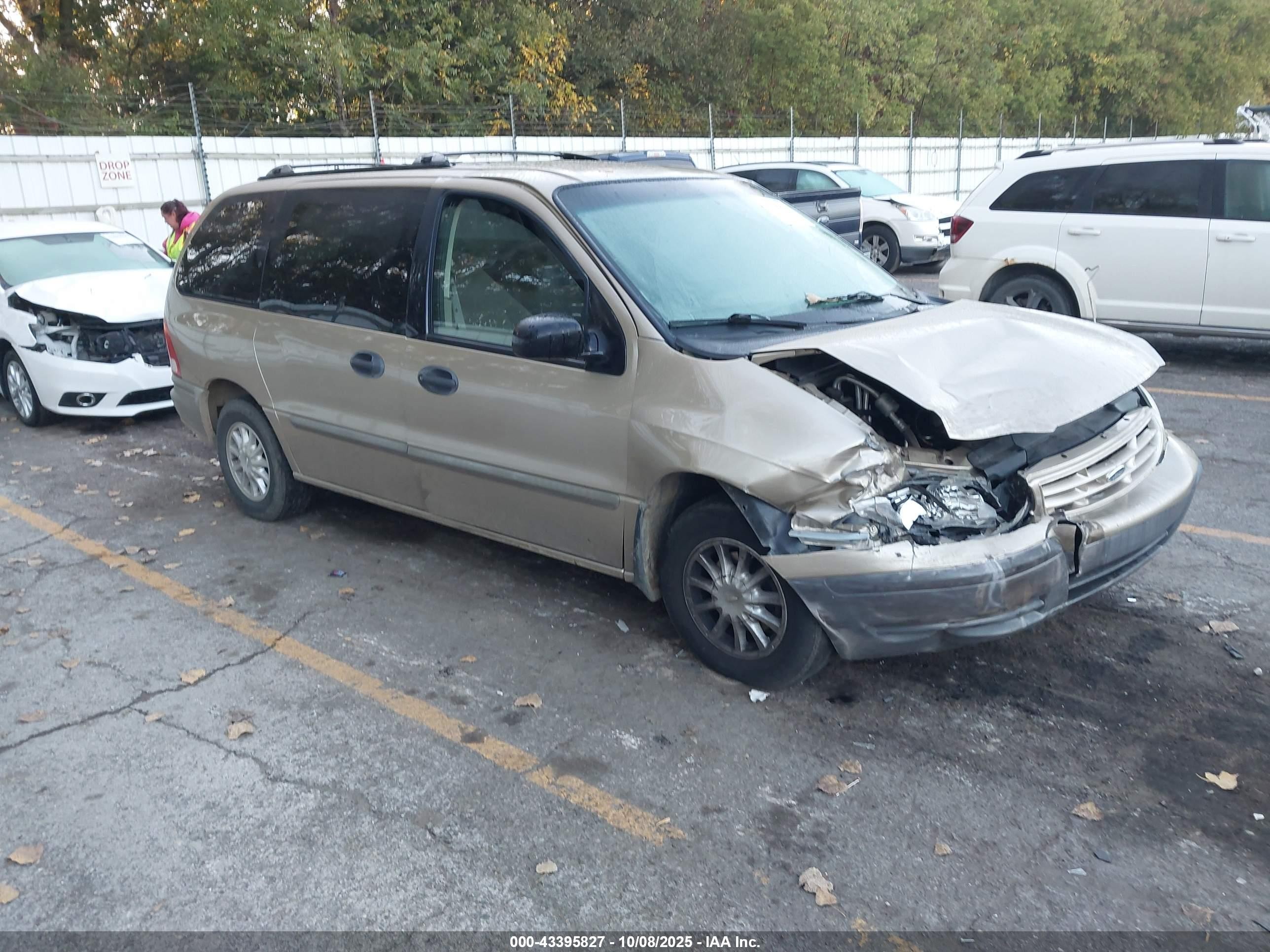 2000 Ford Windstar Lx Бежевый vin: 2FMZA5143YBA53266