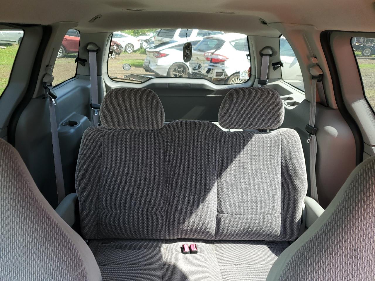 2000 Ford Windstar Lx Silver vin: 2FMZA5143YBA55566