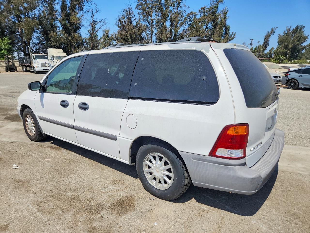 2001 Ford Windstar Lx White vin: 2FMZA51451BB07107