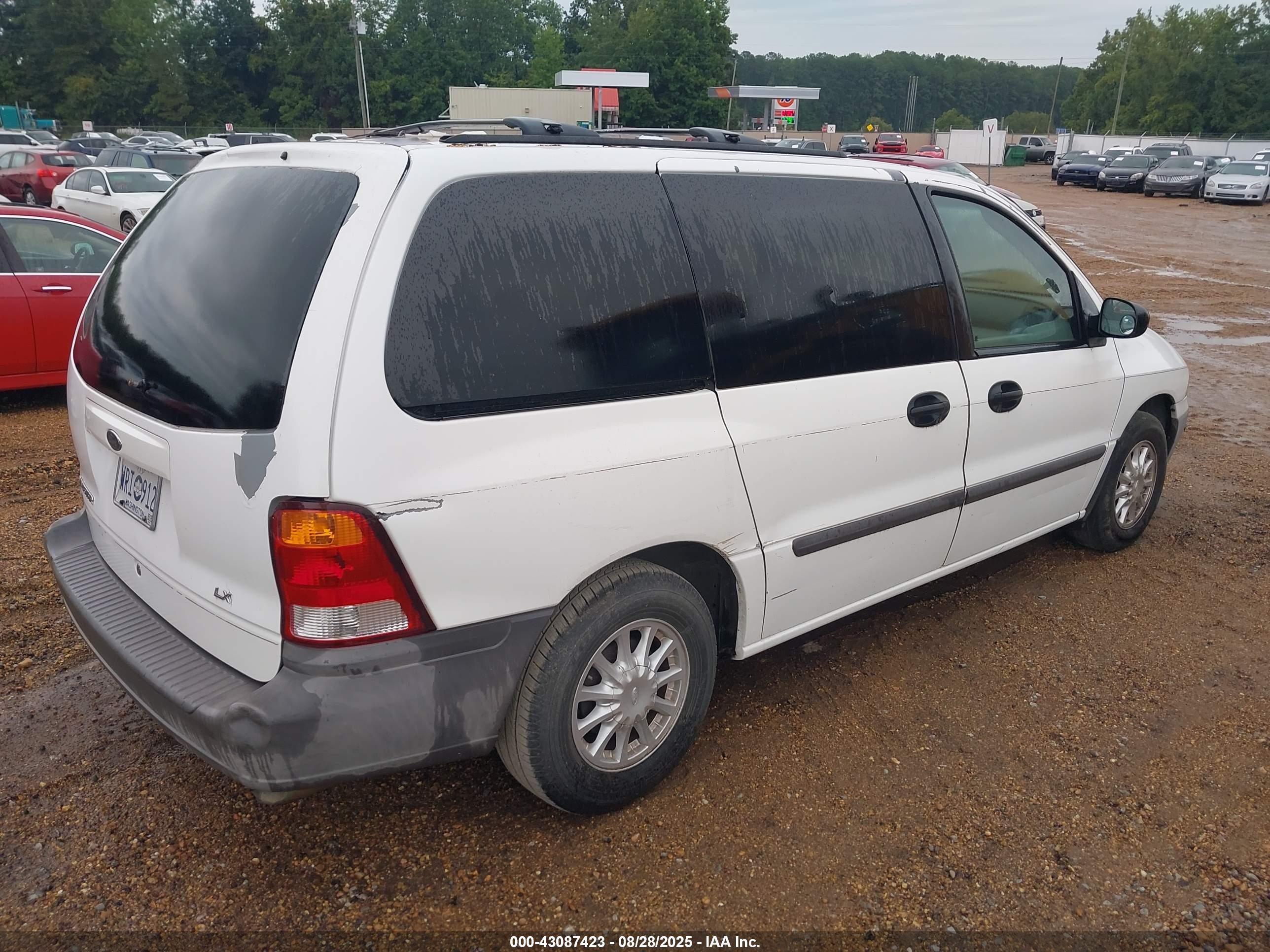 2001 Ford Windstar Lx White vin: 2FMZA51471BB27178