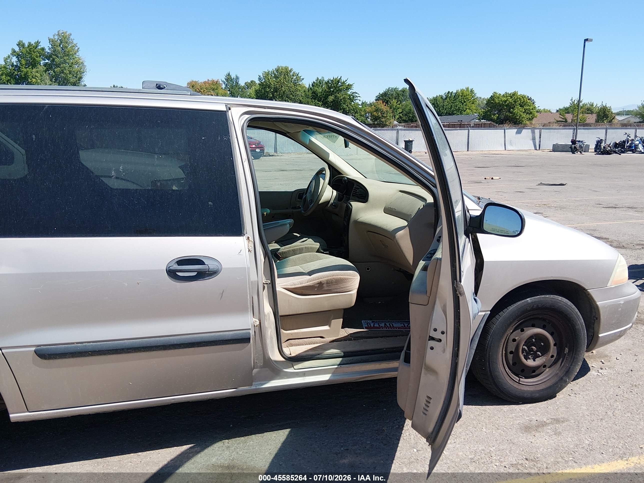 2002 Ford Windstar Lx Silver vin: 2FMZA51482BB36554