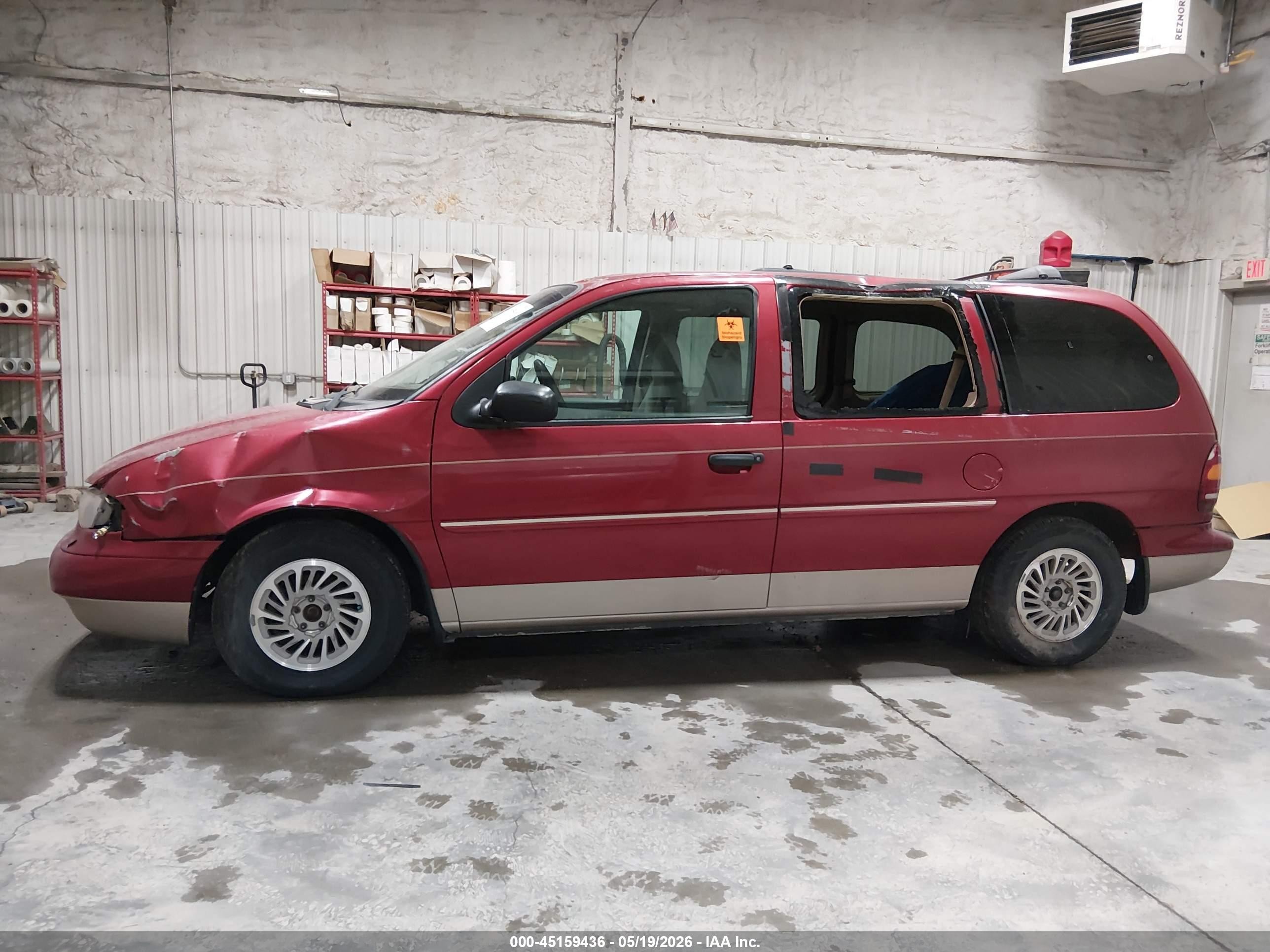 1998 Ford Windstar Gl/limited/lx Red vin: 2FMZA5149WBE39638