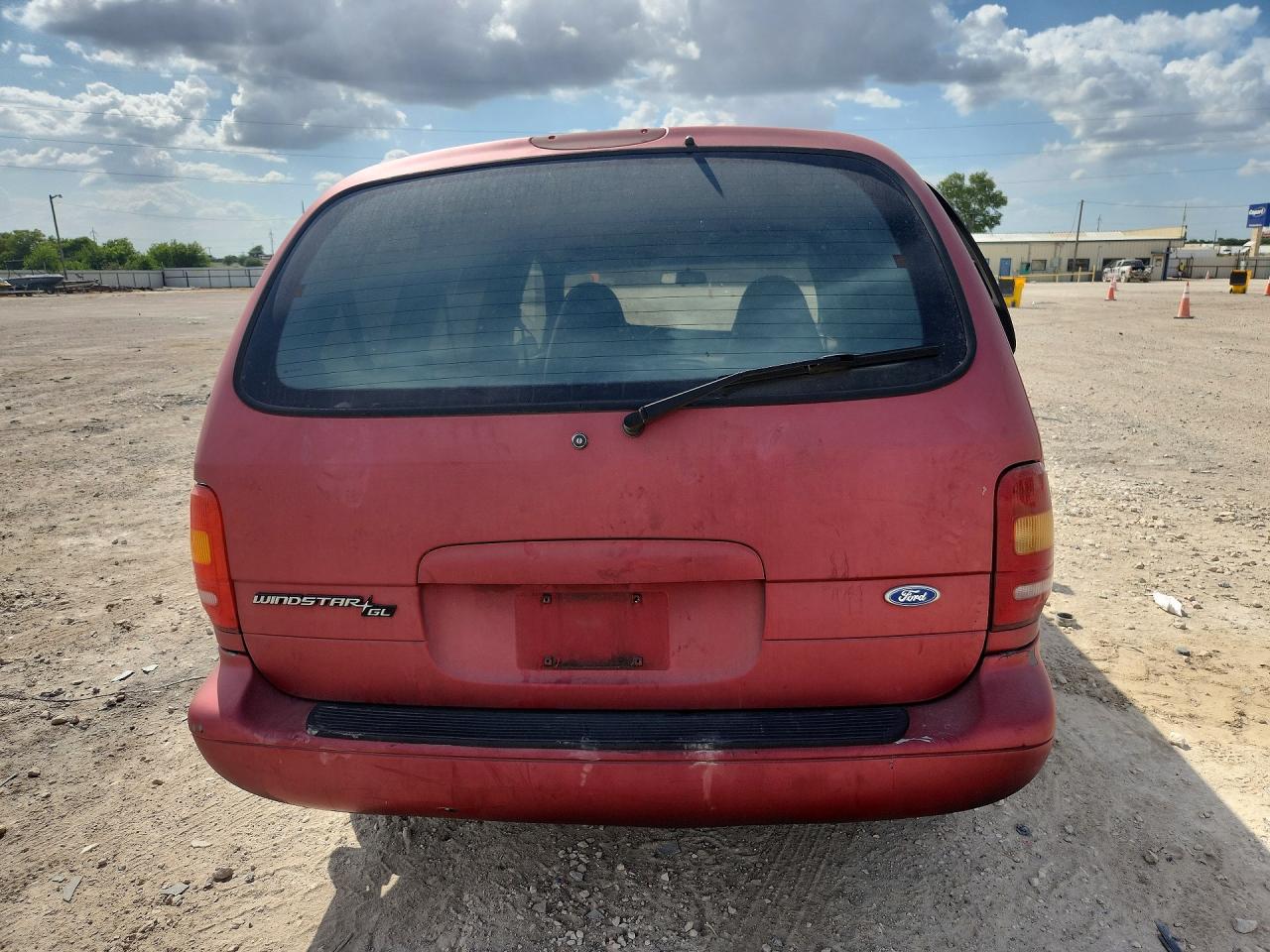 1998 Ford Windstar Wagon Красный vin: 2FMZA5149WBE50705