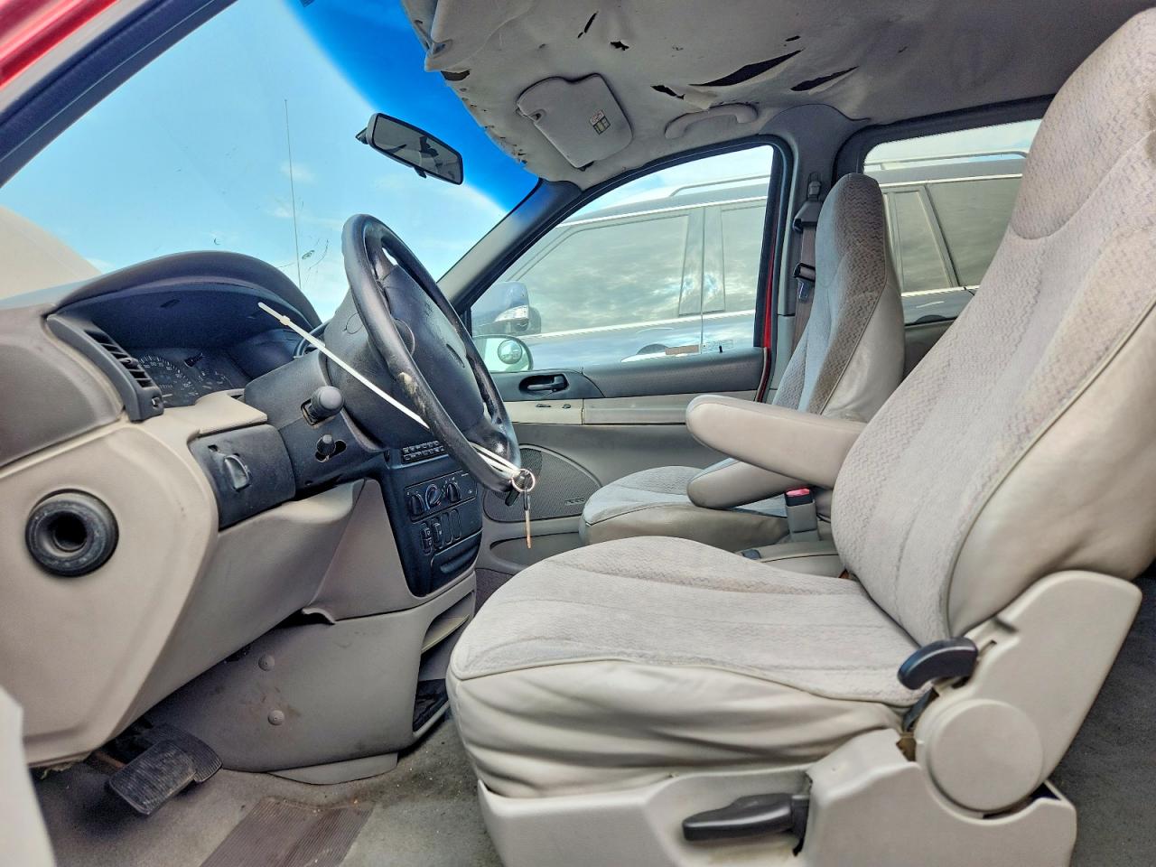 1998 Ford Windstar Wagon Красный vin: 2FMZA5149WBE50705