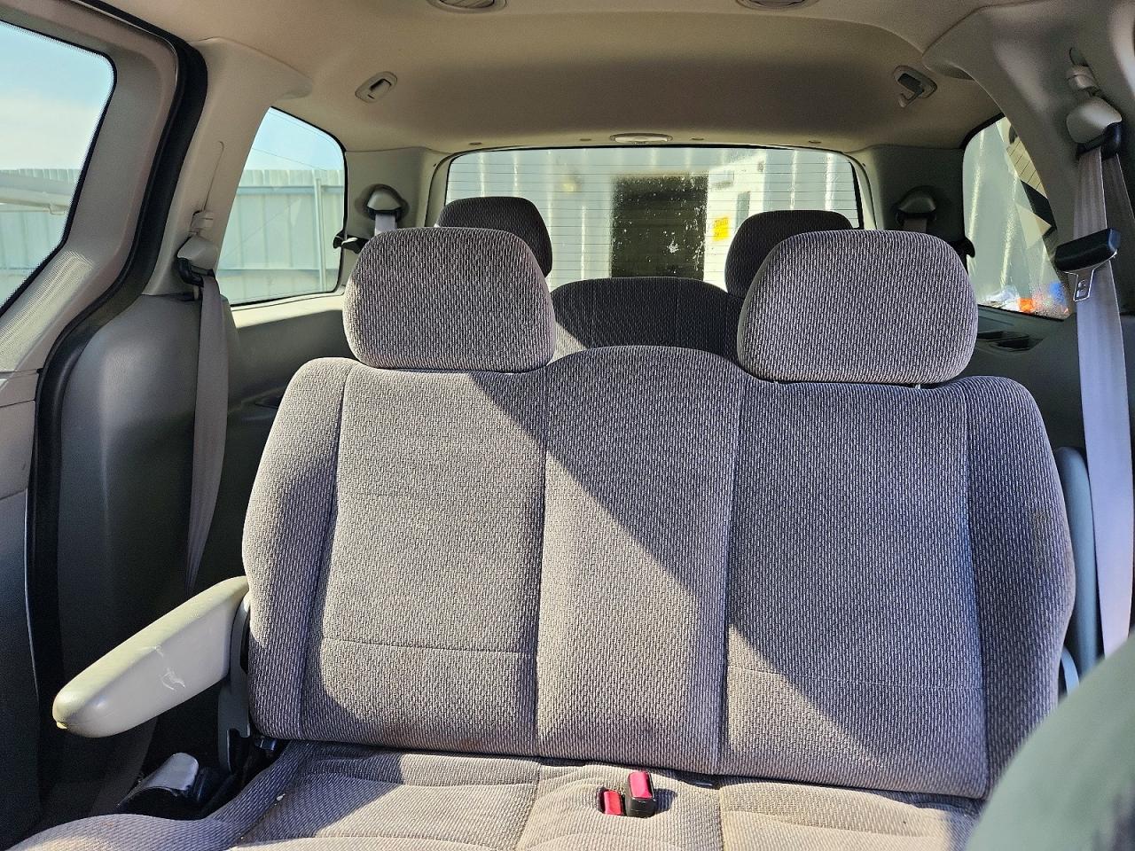 2000 Ford Windstar Lx White vin: 2FMZA5149YBA51120