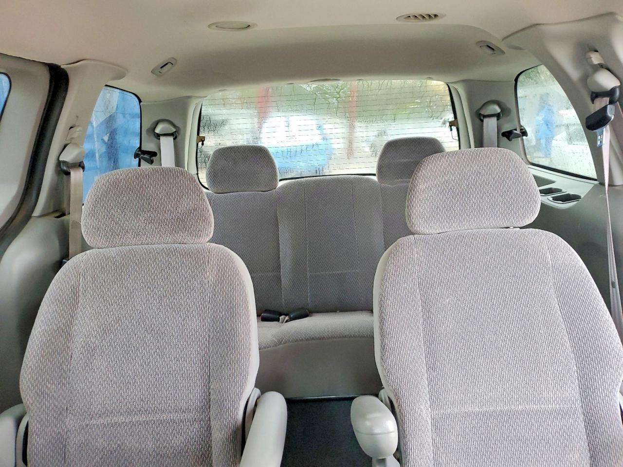 2000 Ford Windstar Lx Silver vin: 2FMZA5149YBD03383