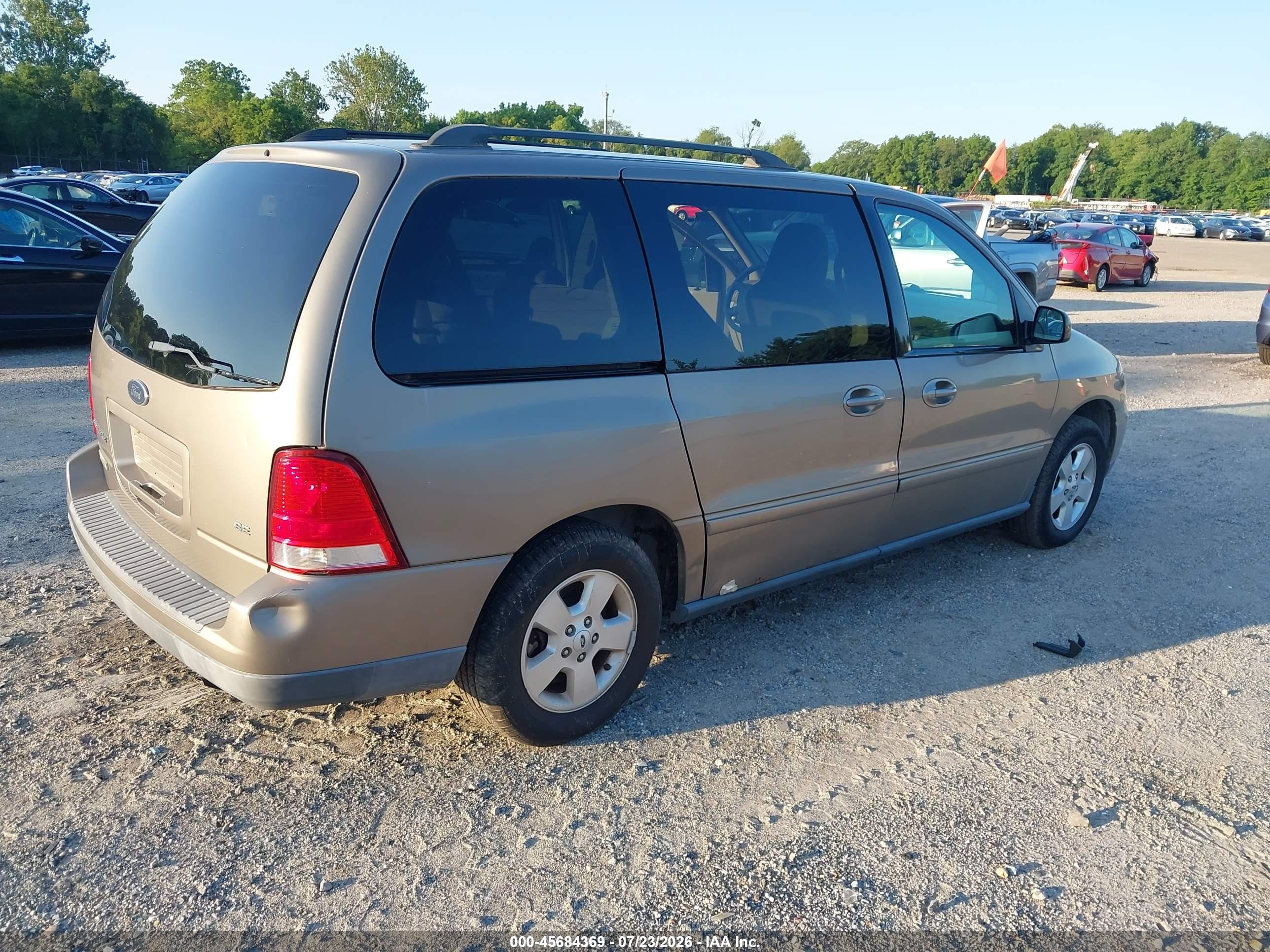2006 Ford Freestar Se Beige vin: 2FMZA51606BA21485