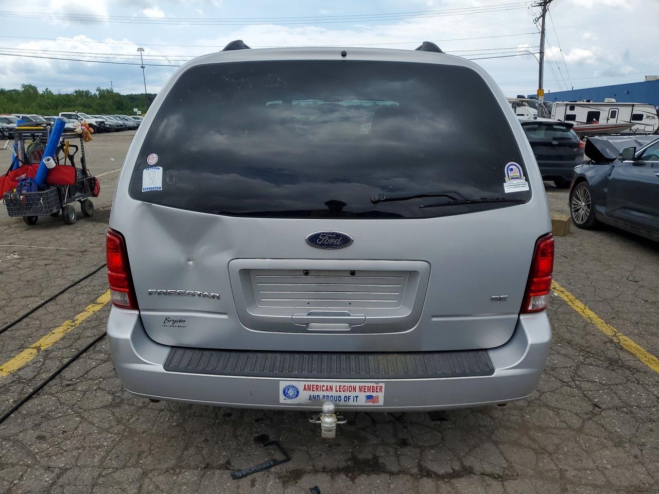 2007 Ford Freestar Se Silver vin: 2FMZA51607BA01139