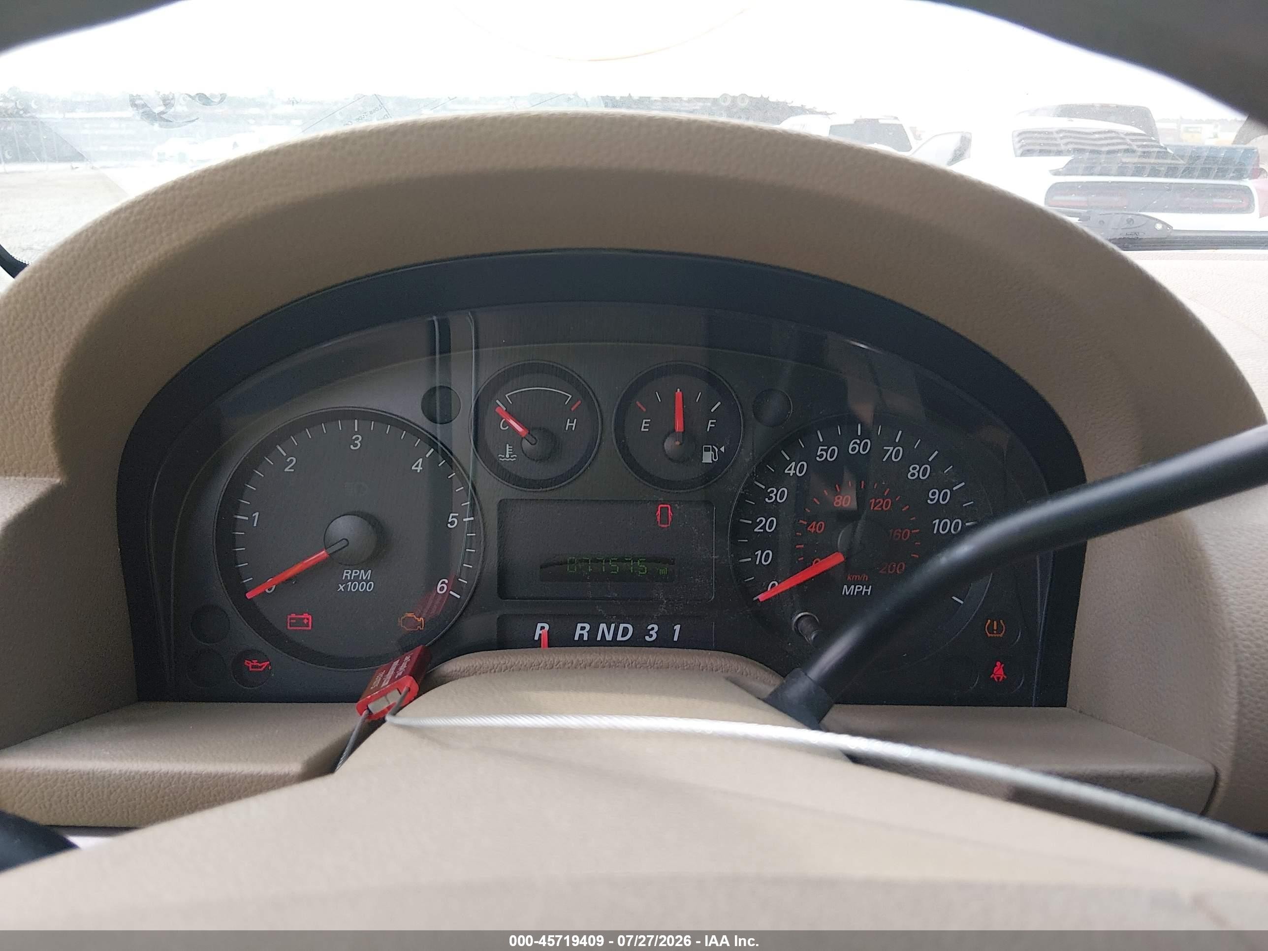 2004 Ford Freestar Se Red vin: 2FMZA51614BA90599