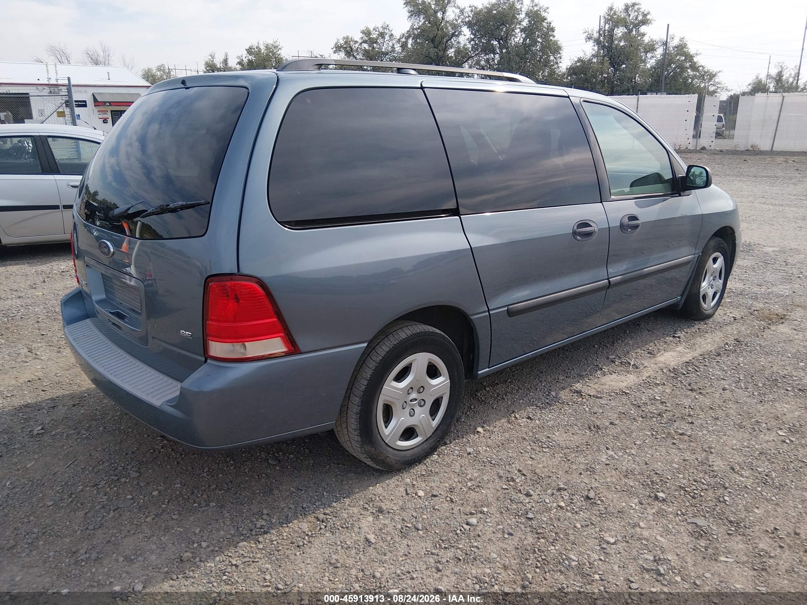 2004 Ford Freestar Se Blue vin: 2FMZA51624BA73665