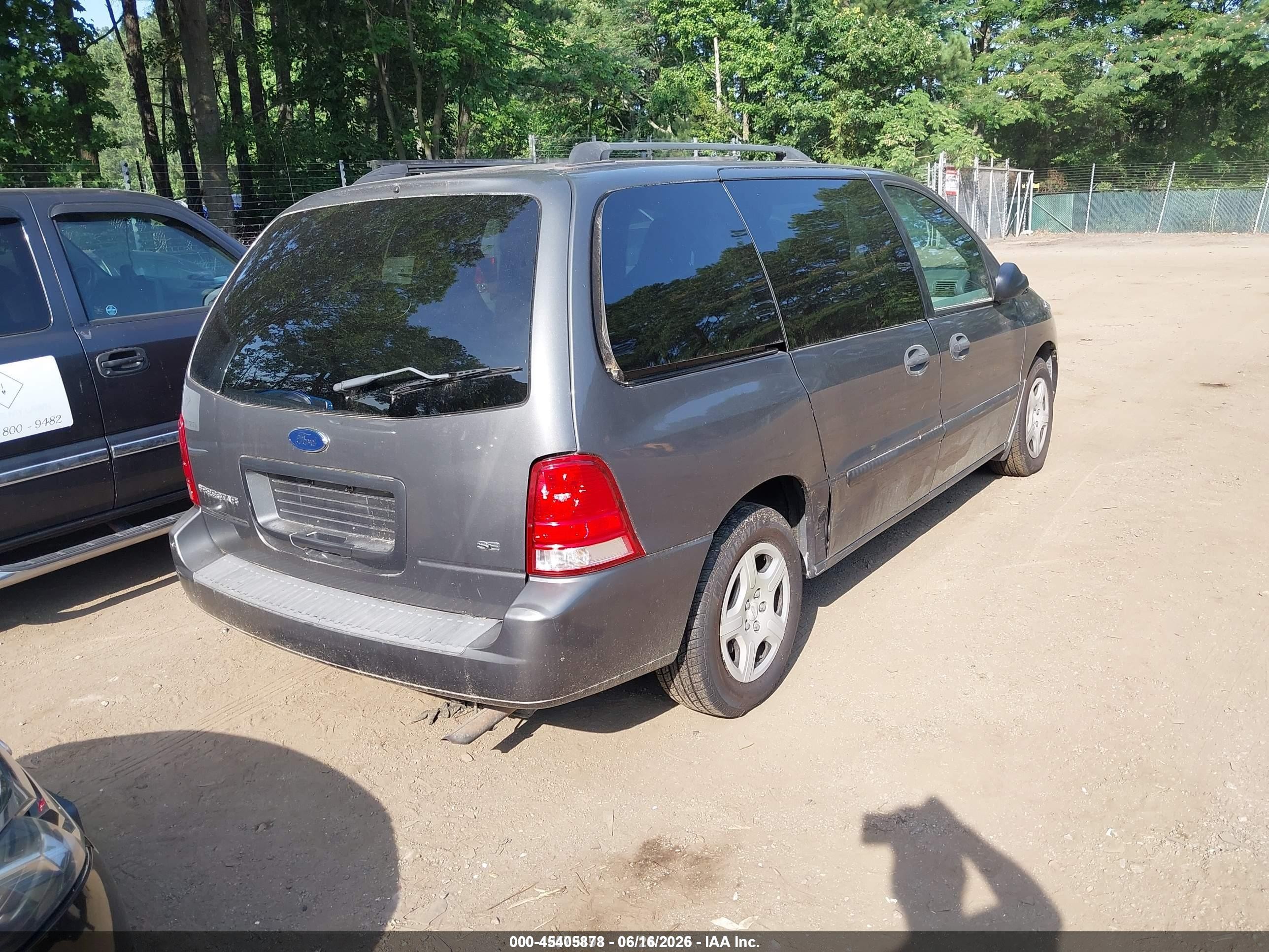 2006 Ford Freestar Se Gray vin: 2FMZA51626BA54908