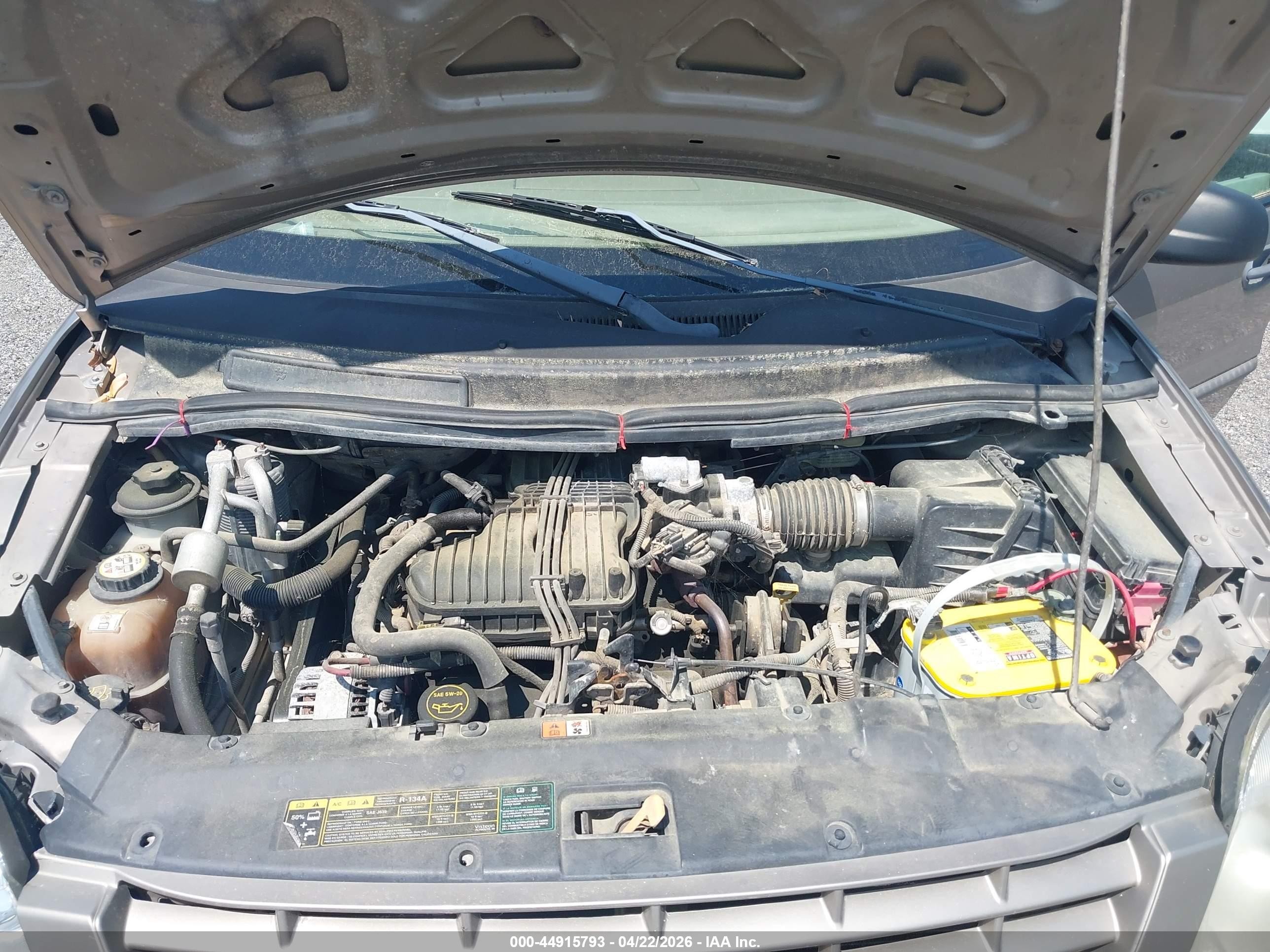 2004 Ford Freestar Se Gold vin: 2FMZA51634BA45647