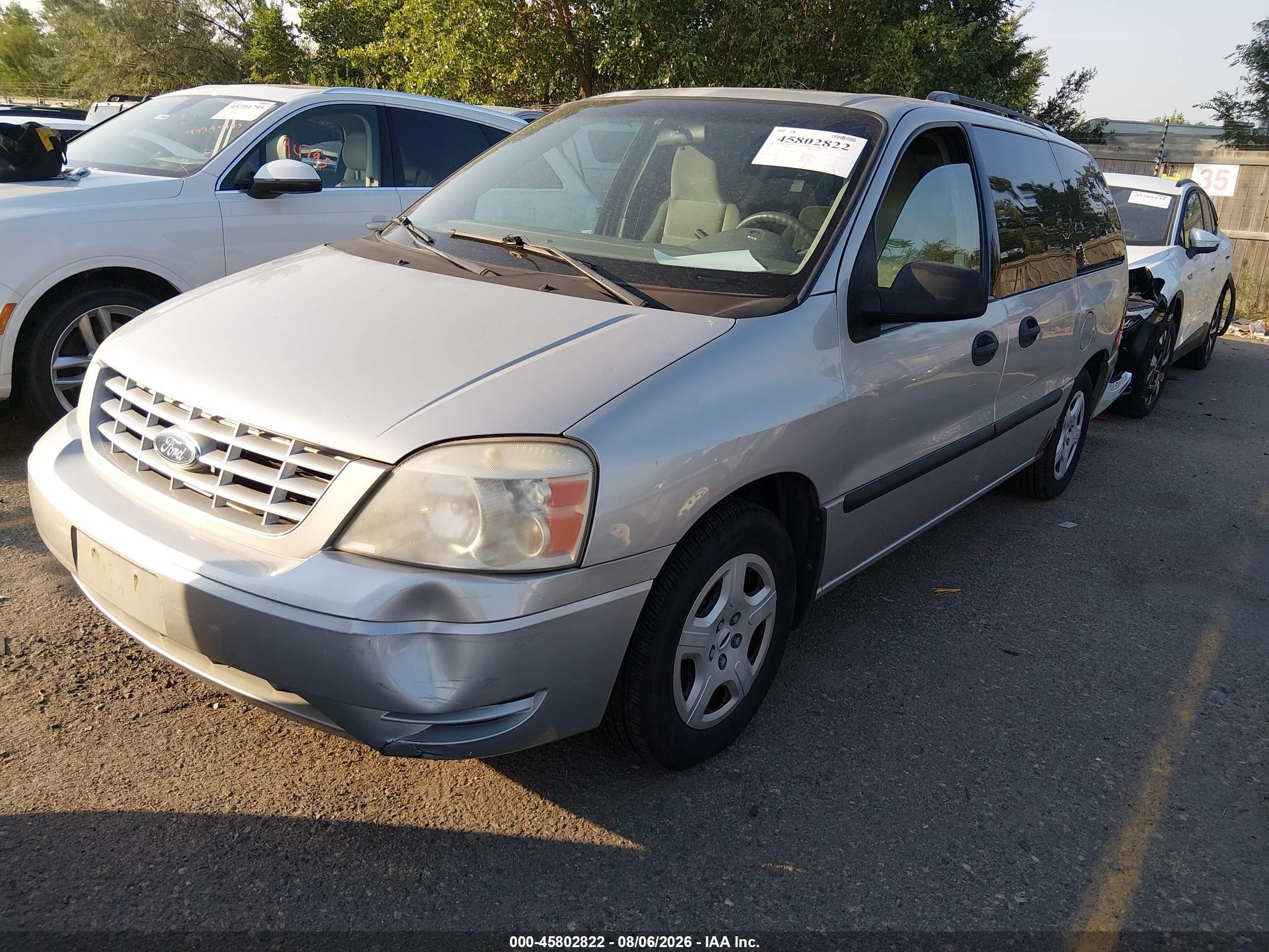 2004 Ford Freestar Se Silver vin: 2FMZA51634BB29581