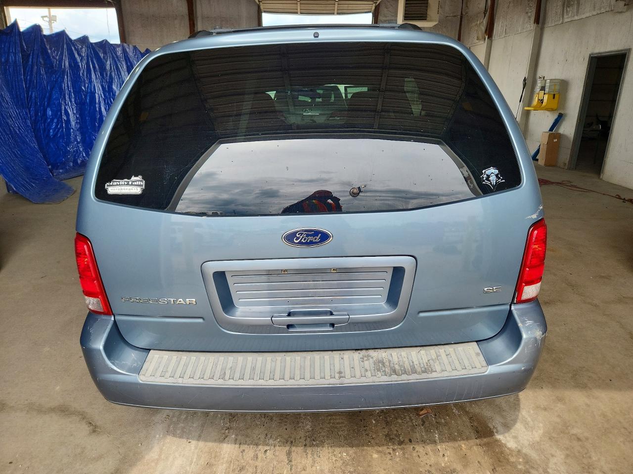 2004 Ford Freestar Lane Blue vin: 2FMZA51644BA79693