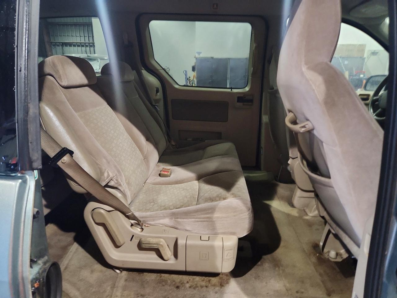 2007 Ford Freestar Se Green vin: 2FMZA51657BA05574