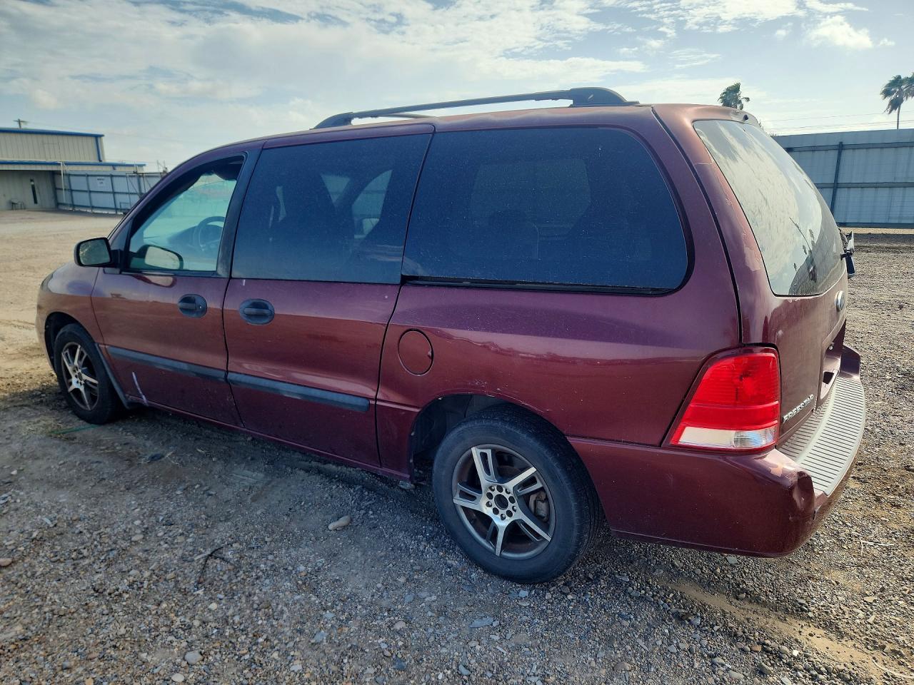2007 Ford Freestar Se Maroon vin: 2FMZA51677BA12526