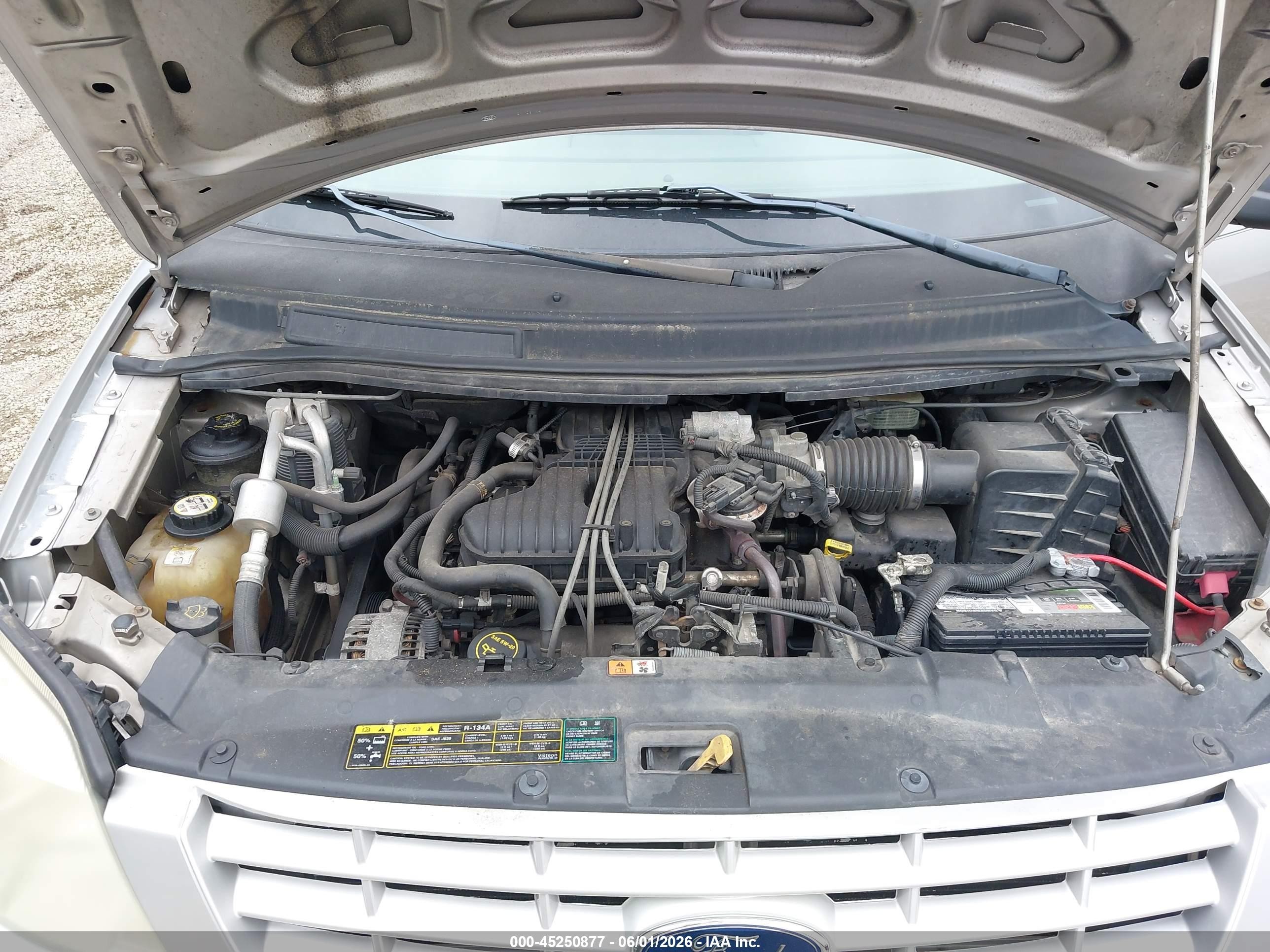 2004 Ford Freestar Se Silver vin: 2FMZA51684BA68647
