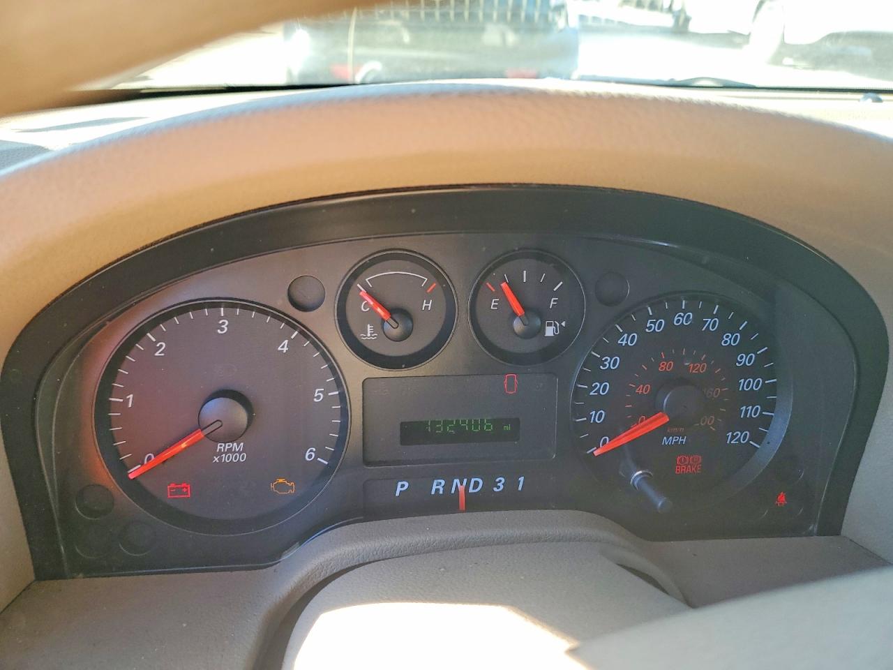 2005 Ford Freestar Se Gold vin: 2FMZA51685BA03184