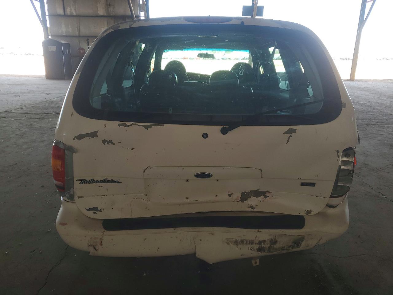 1998 Ford Windstar Wagon Белый vin: 2FMZA51U0WBE31234