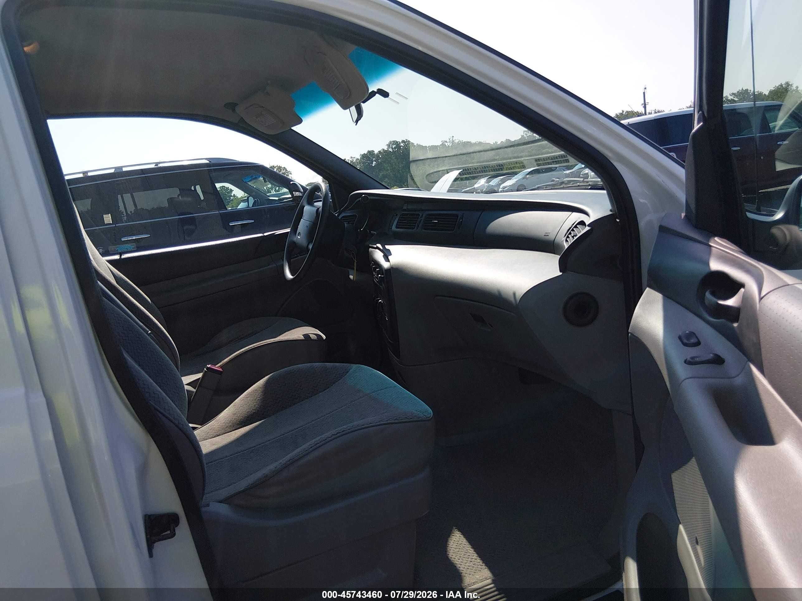 1998 Ford Windstar Gl White vin: 2FMZA51U4WBE47467