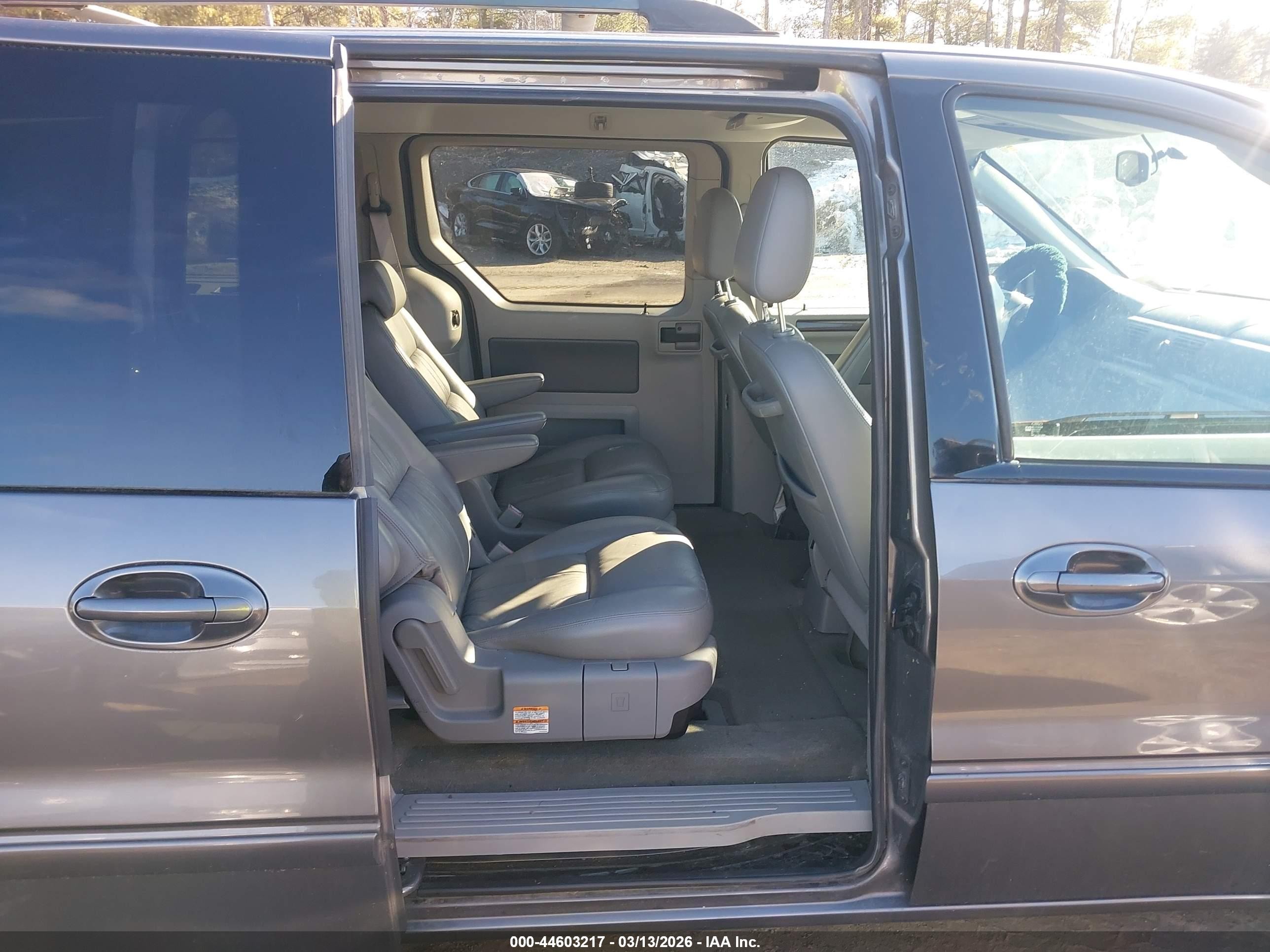 2006 Ford Freestar Sel Gray vin: 2FMZA52216BA03895