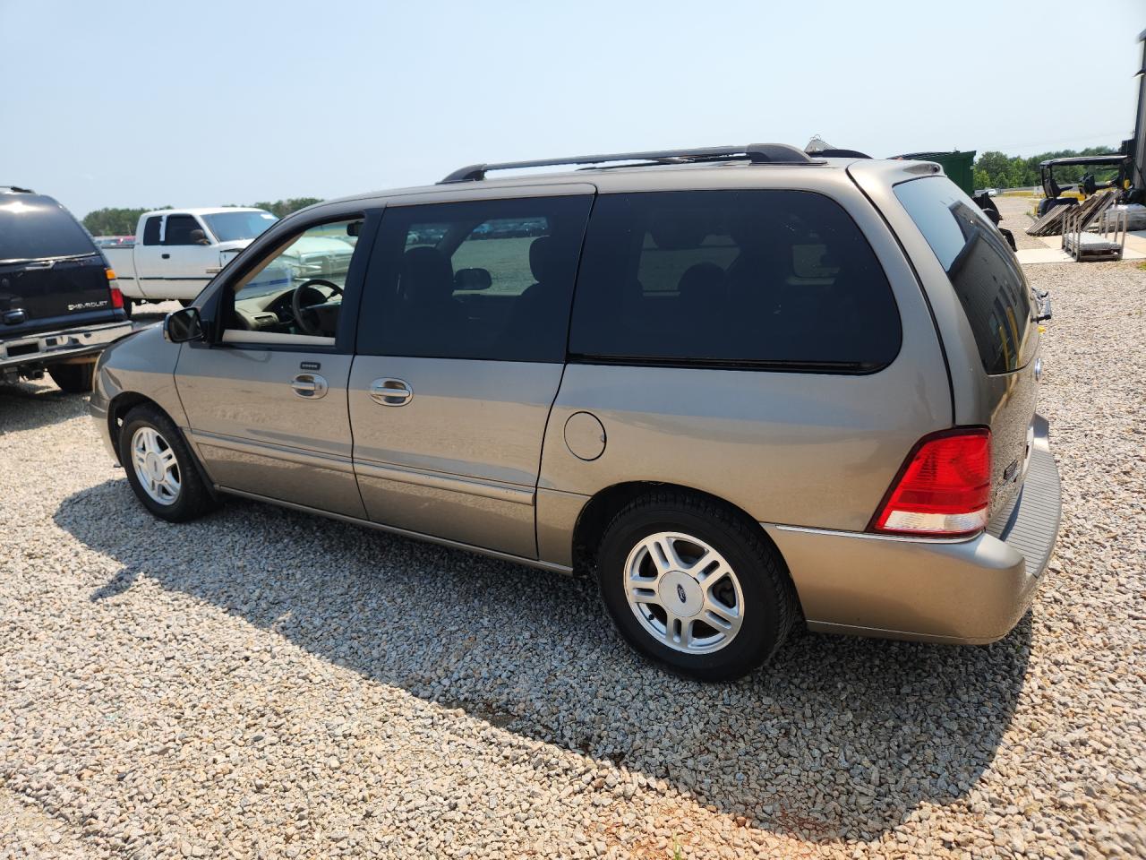 2006 Ford Freestar Sel Tan vin: 2FMZA52216BA08174