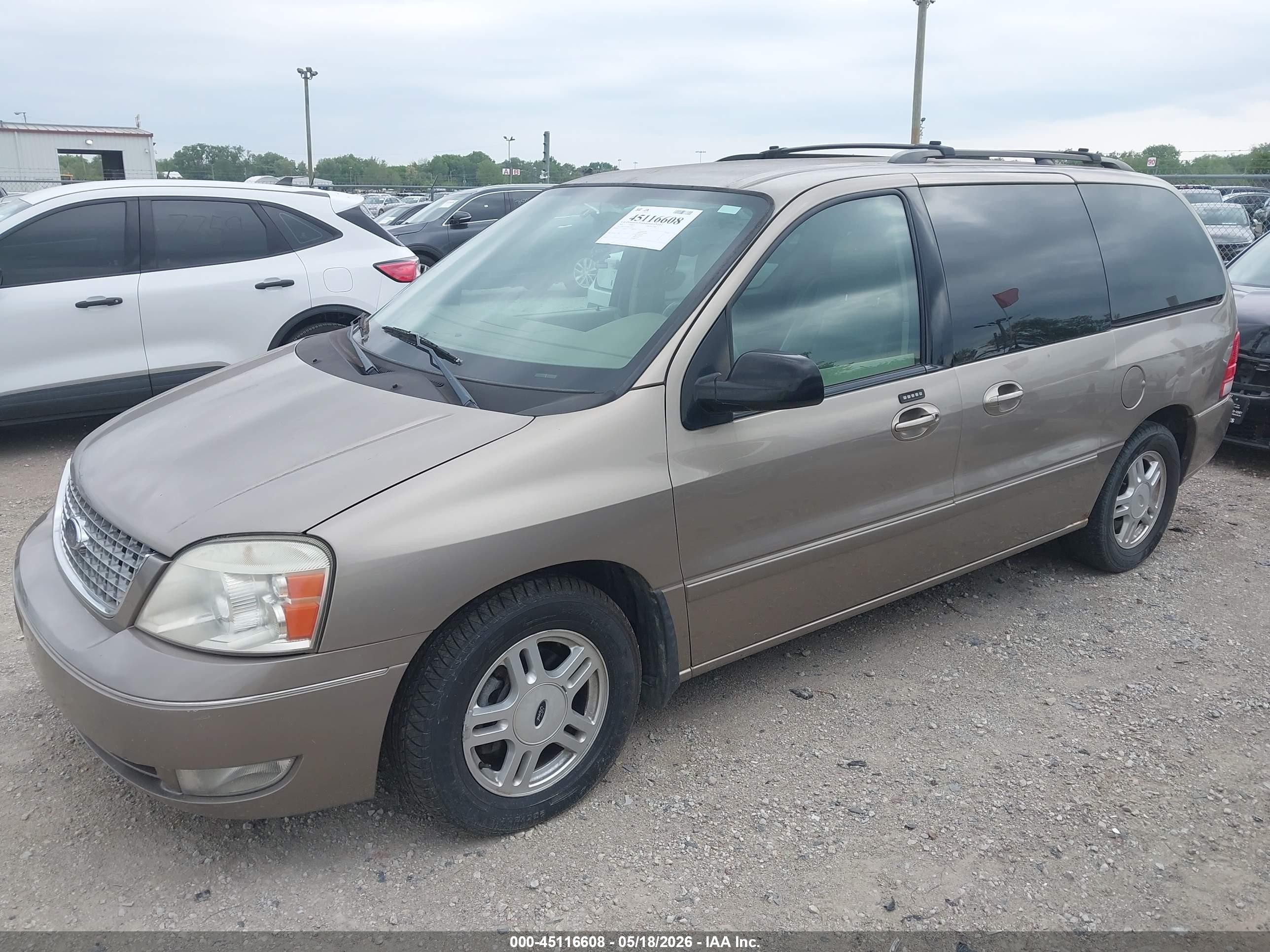 2004 Ford Freestar Sel Beige vin: 2FMZA52244BA29713