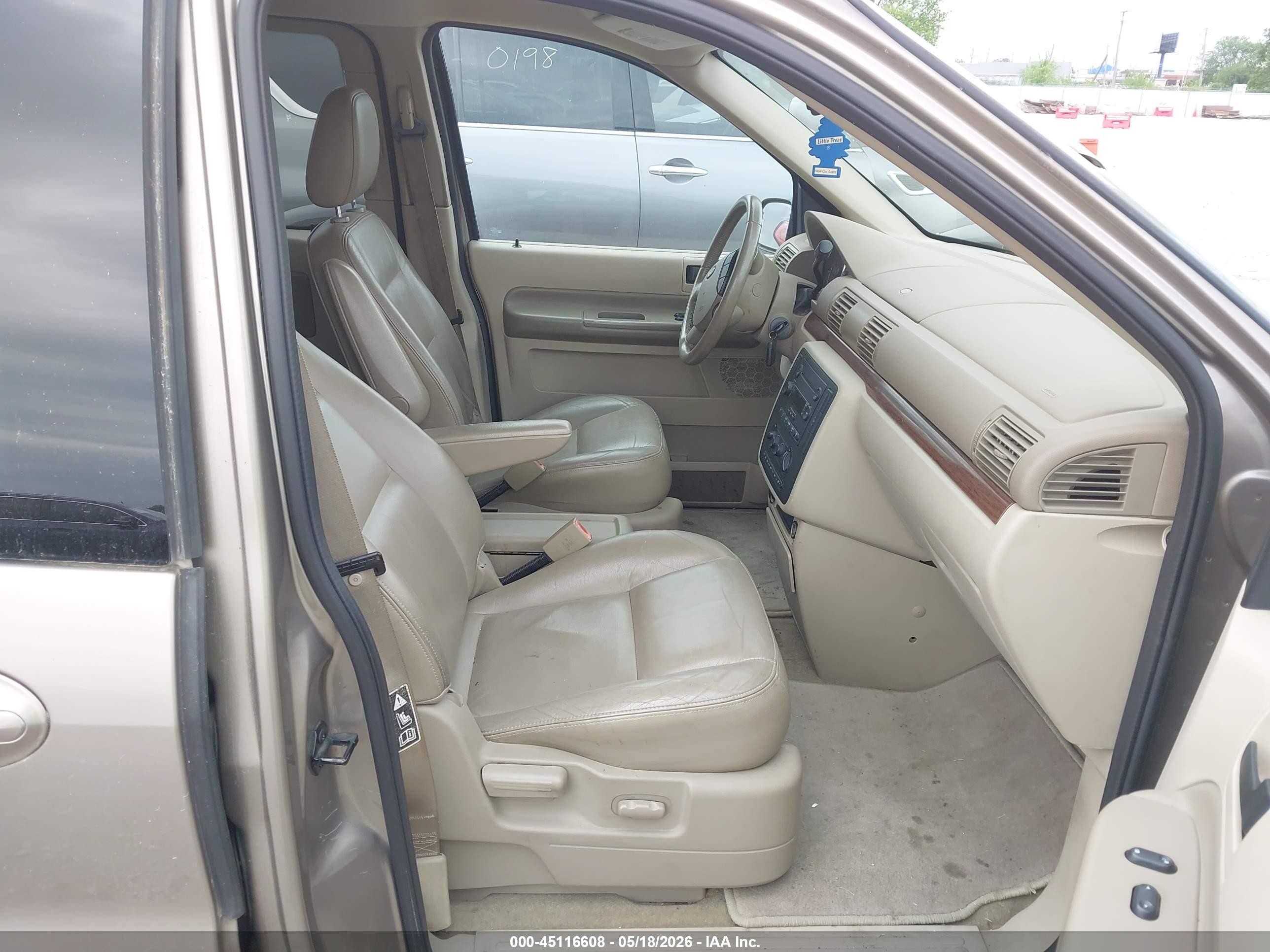 2004 Ford Freestar Sel Beige vin: 2FMZA52244BA29713