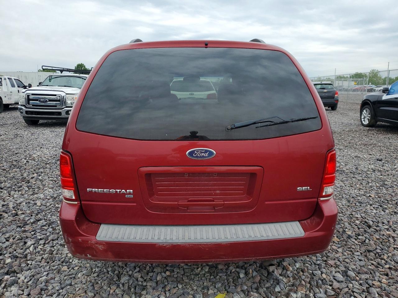 2004 Ford Freestar Sel Красный vin: 2FMZA52244BA42509