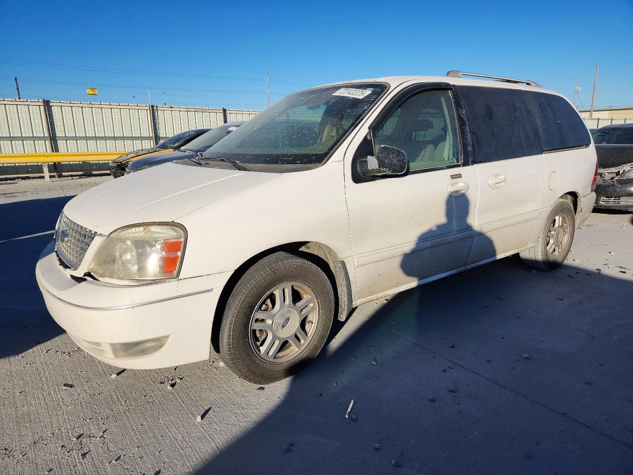 2FMZA52257BA18000