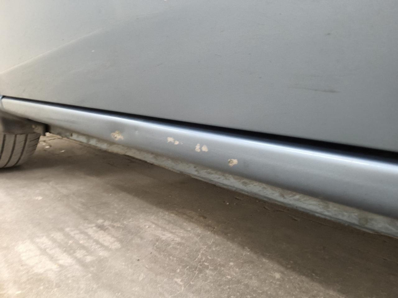 2007 Ford Freestar Sel Blue vin: 2FMZA52267BA04753 Damage: Left Rocker Panel, Dent(S) W/ Paint Dmg, 1 To 2 Inches