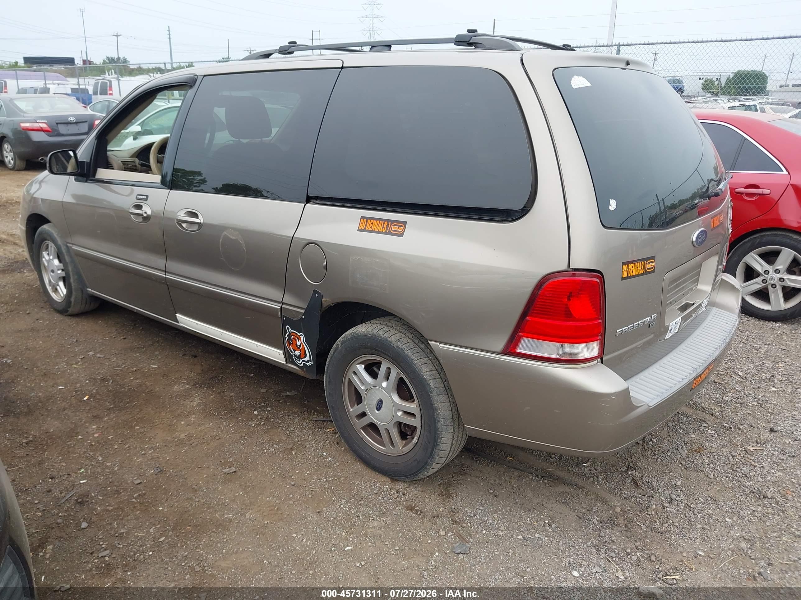 2004 Ford Freestar Sel Tan vin: 2FMZA52274BA44495