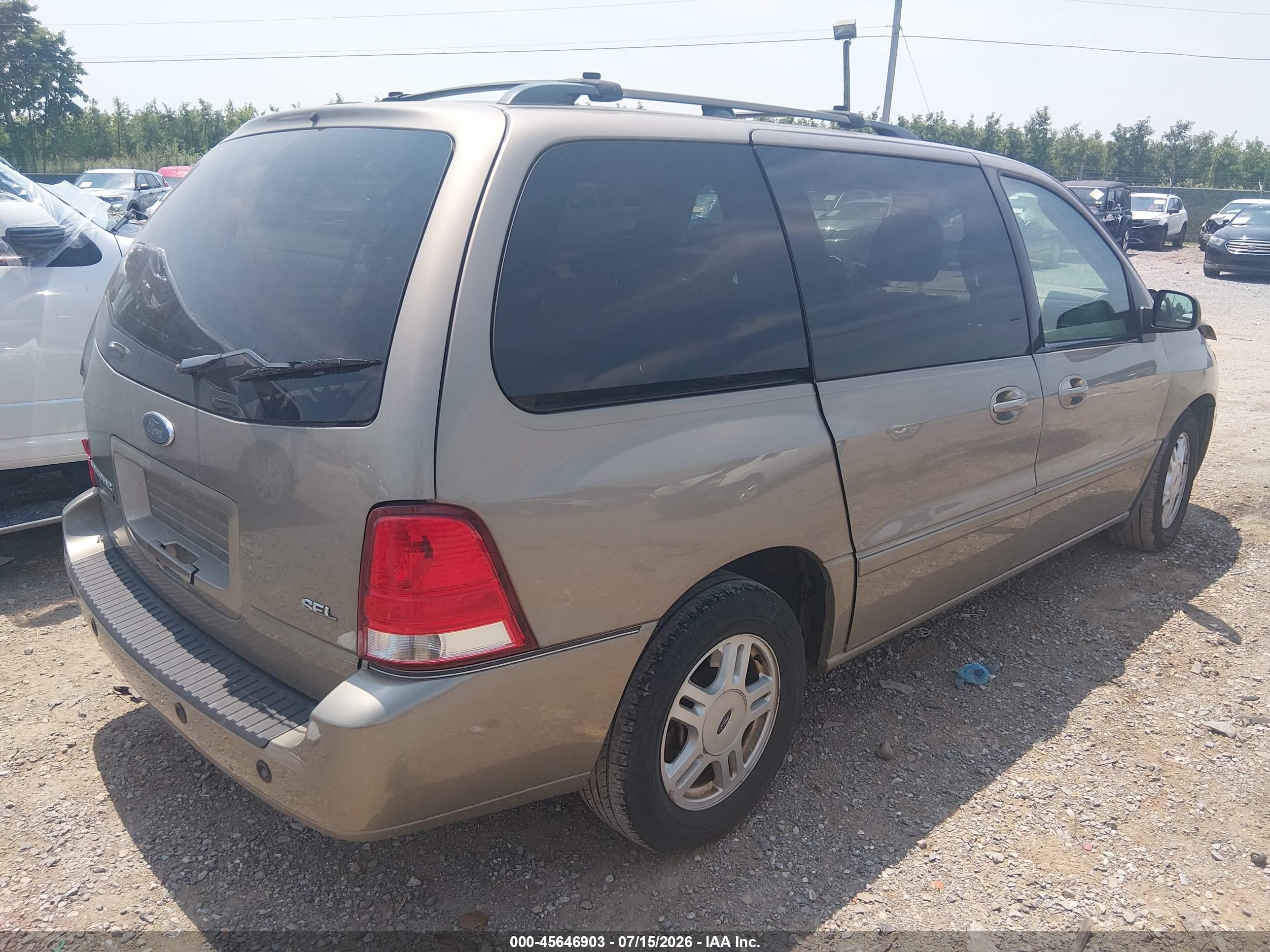 2004 Ford Freestar Sel Gold vin: 2FMZA522X4BA75935